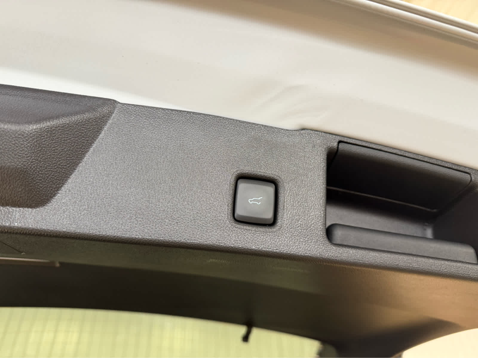 2025 Ford Escape ST-Line - Space Silver Metallic exterior view 20