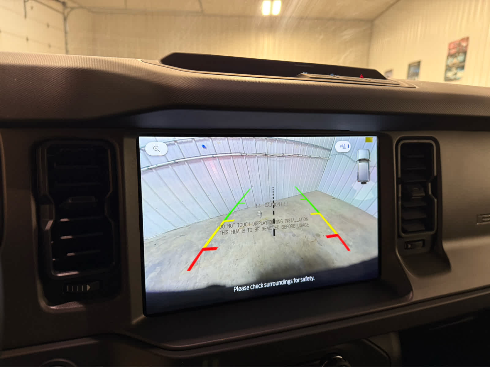 2025 Ford Bronco Big Bend - Oxford White exterior view 16