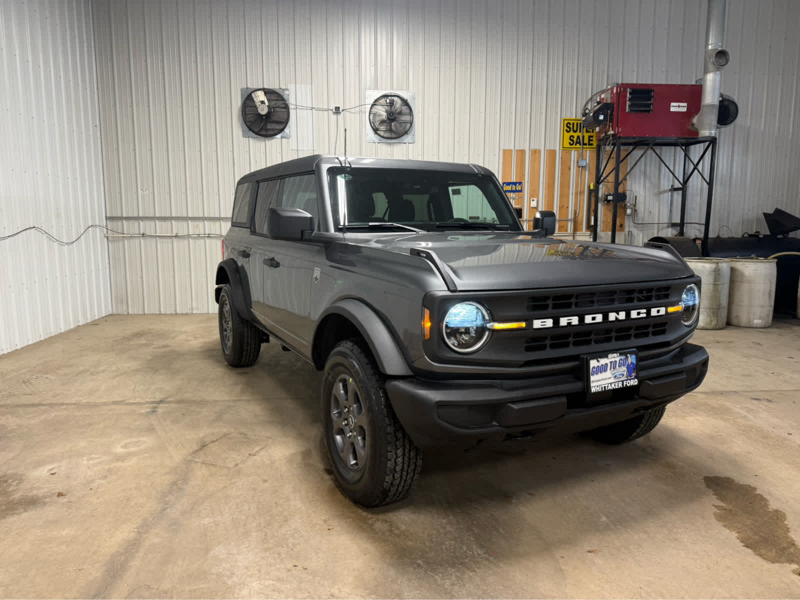 2025 Ford Bronco Big Bend - Carbonized Gray Metallic exterior view 2