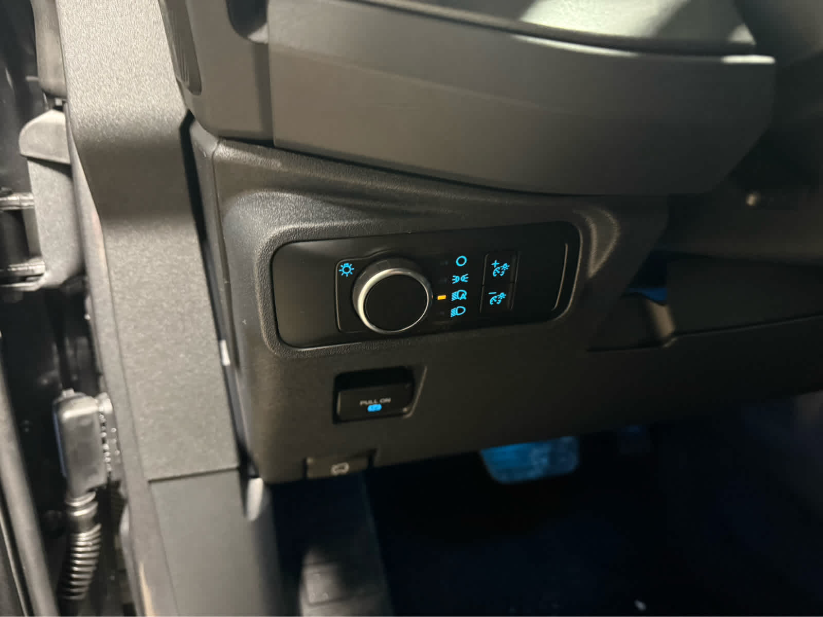 2025 Ford Bronco Big Bend - Carbonized Gray Metallic exterior view 9