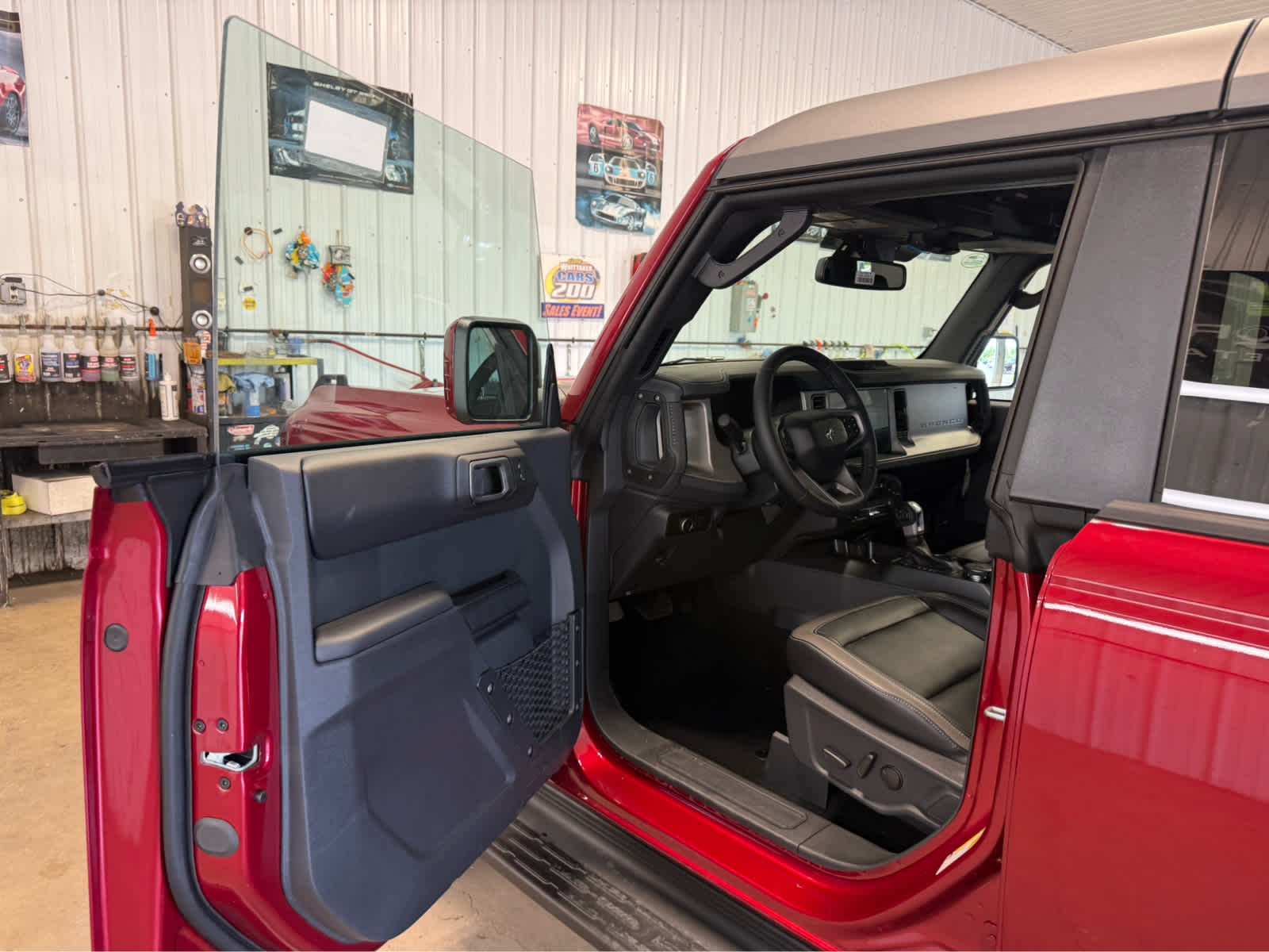 2026 Ford Bronco Outer Banks - Ruby Red Metallic Tinted Clearcoat exterior view 7