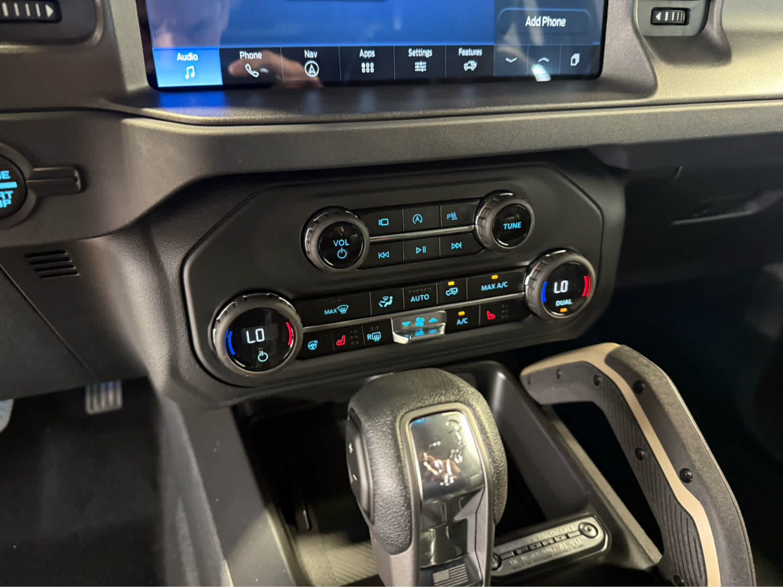 2026 Ford Bronco Badlands - Shadow Black exterior view 13