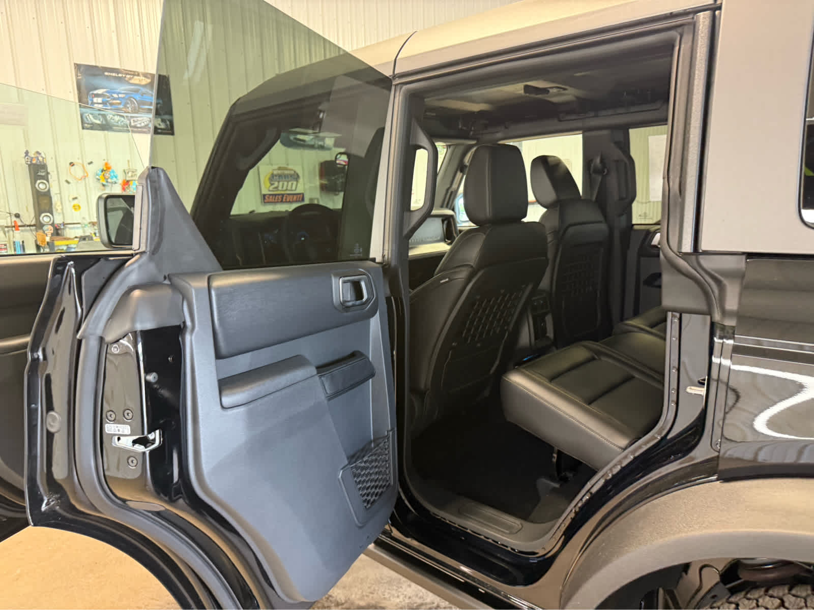 2026 Ford Bronco Badlands - Shadow Black exterior view 17