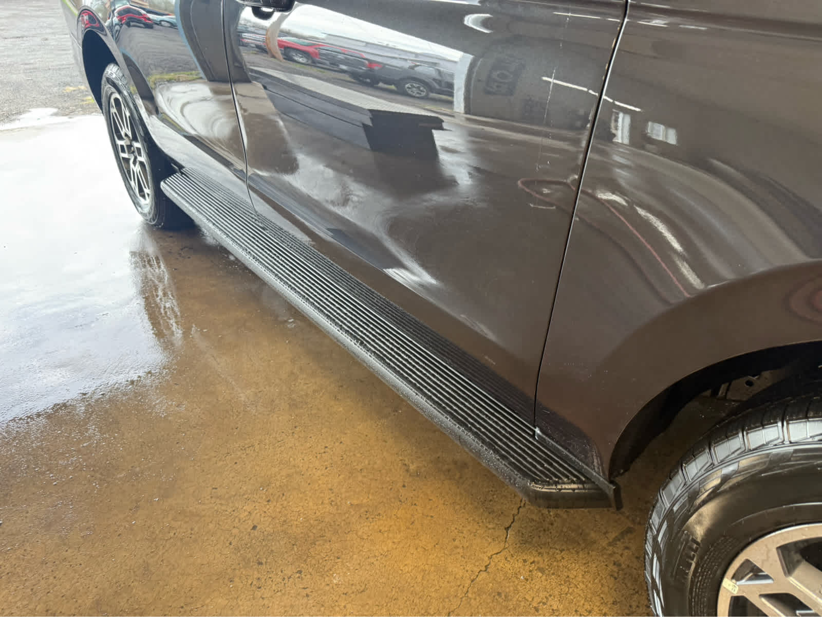 2026 Ford Expedition Max Active - DARK MATTER GRAY METALLIC exterior view 5