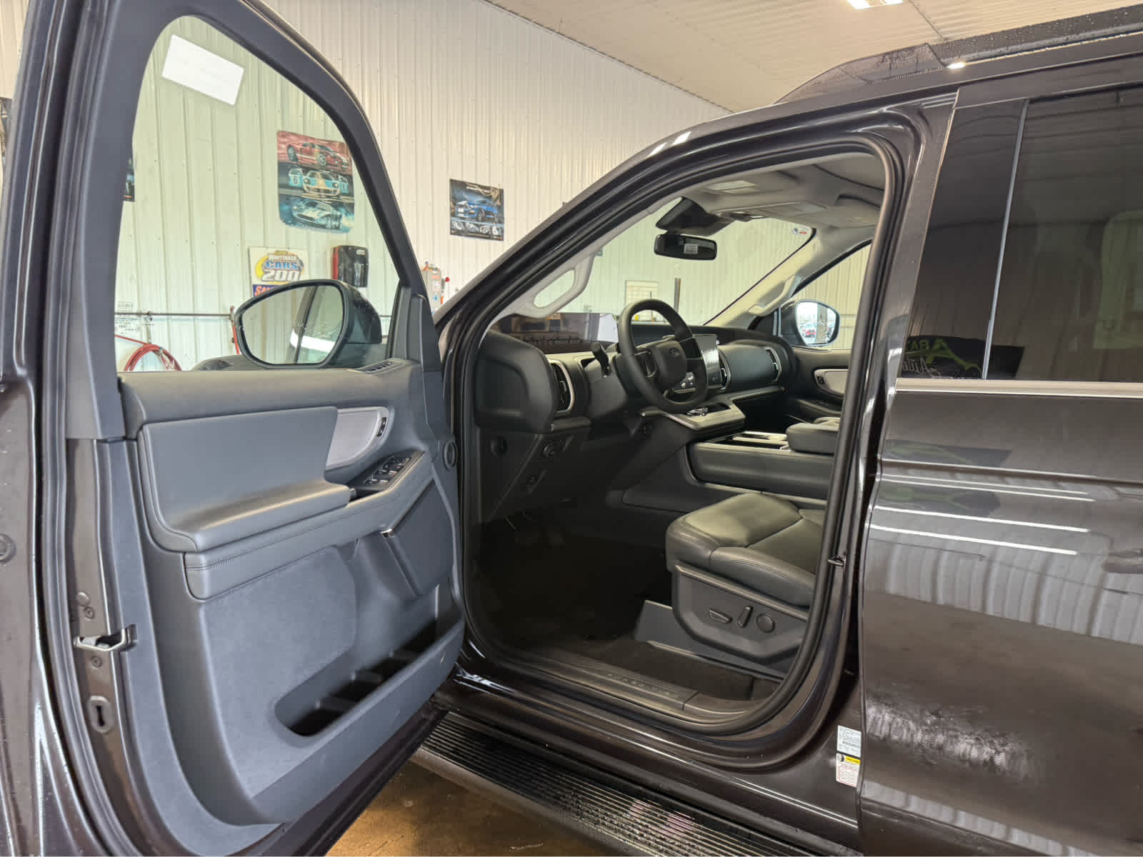 2026 Ford Expedition Max Active - DARK MATTER GRAY METALLIC exterior view 8