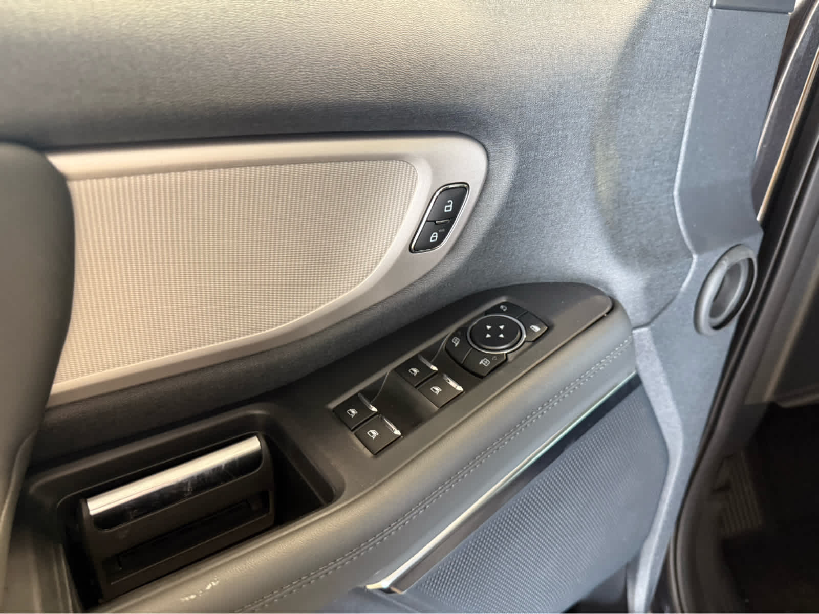 2026 Ford Expedition Max Active - DARK MATTER GRAY METALLIC exterior view 9