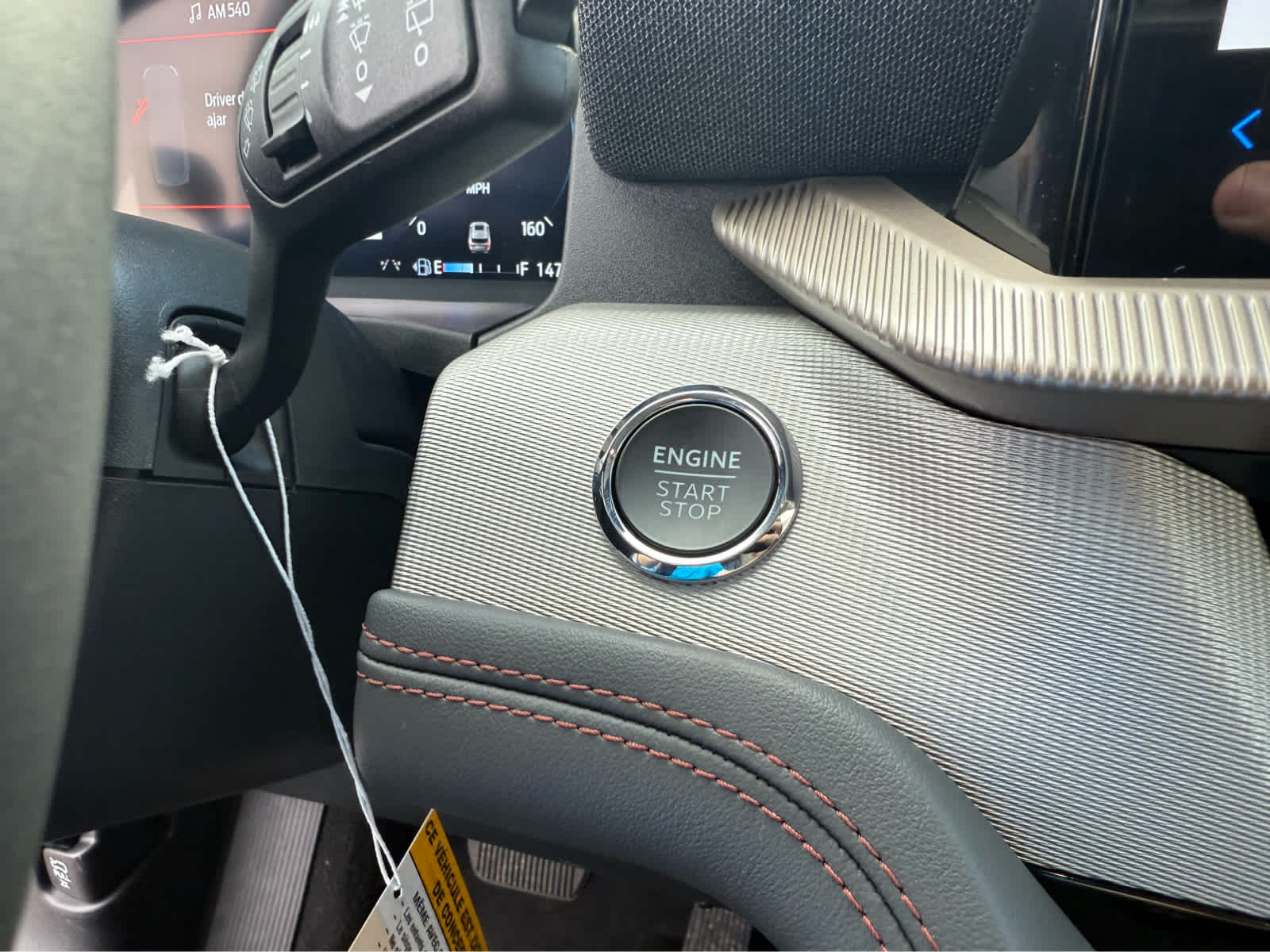 2025 Ford Explorer Active - Star White Metallic Tri-Coat exterior view 13