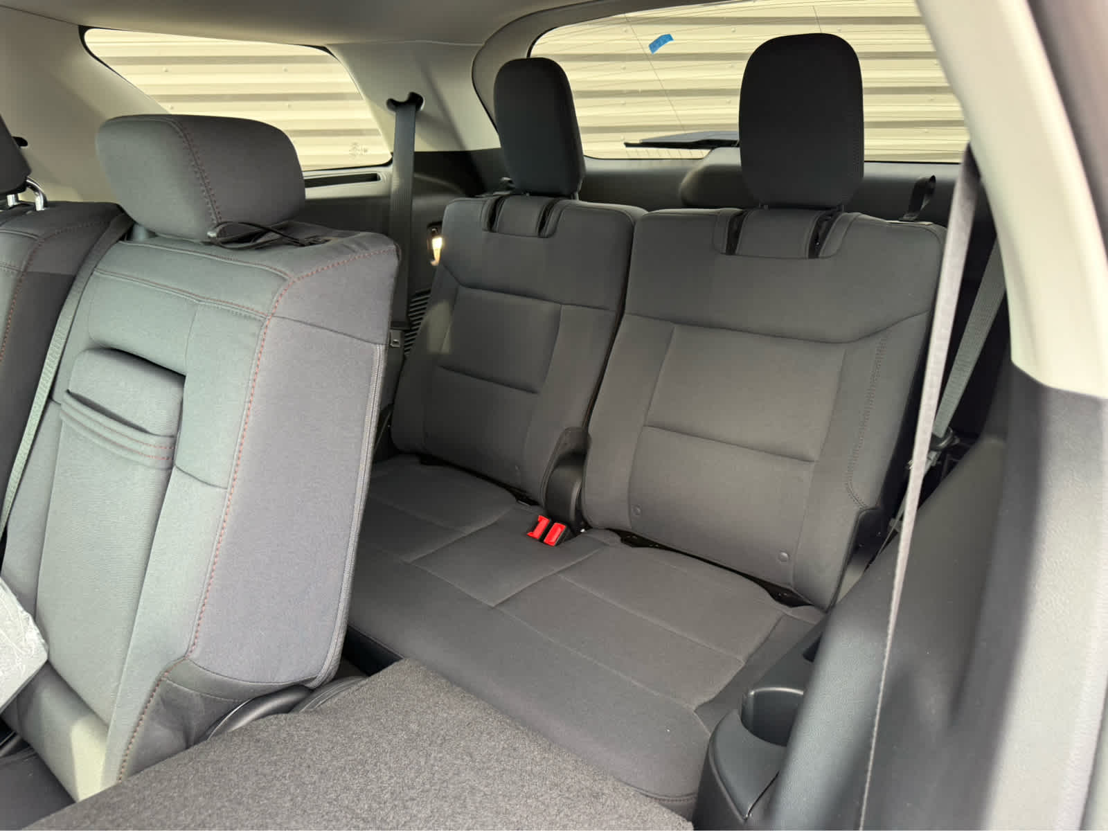 2025 Ford Explorer Active - Star White Metallic Tri-Coat exterior view 19