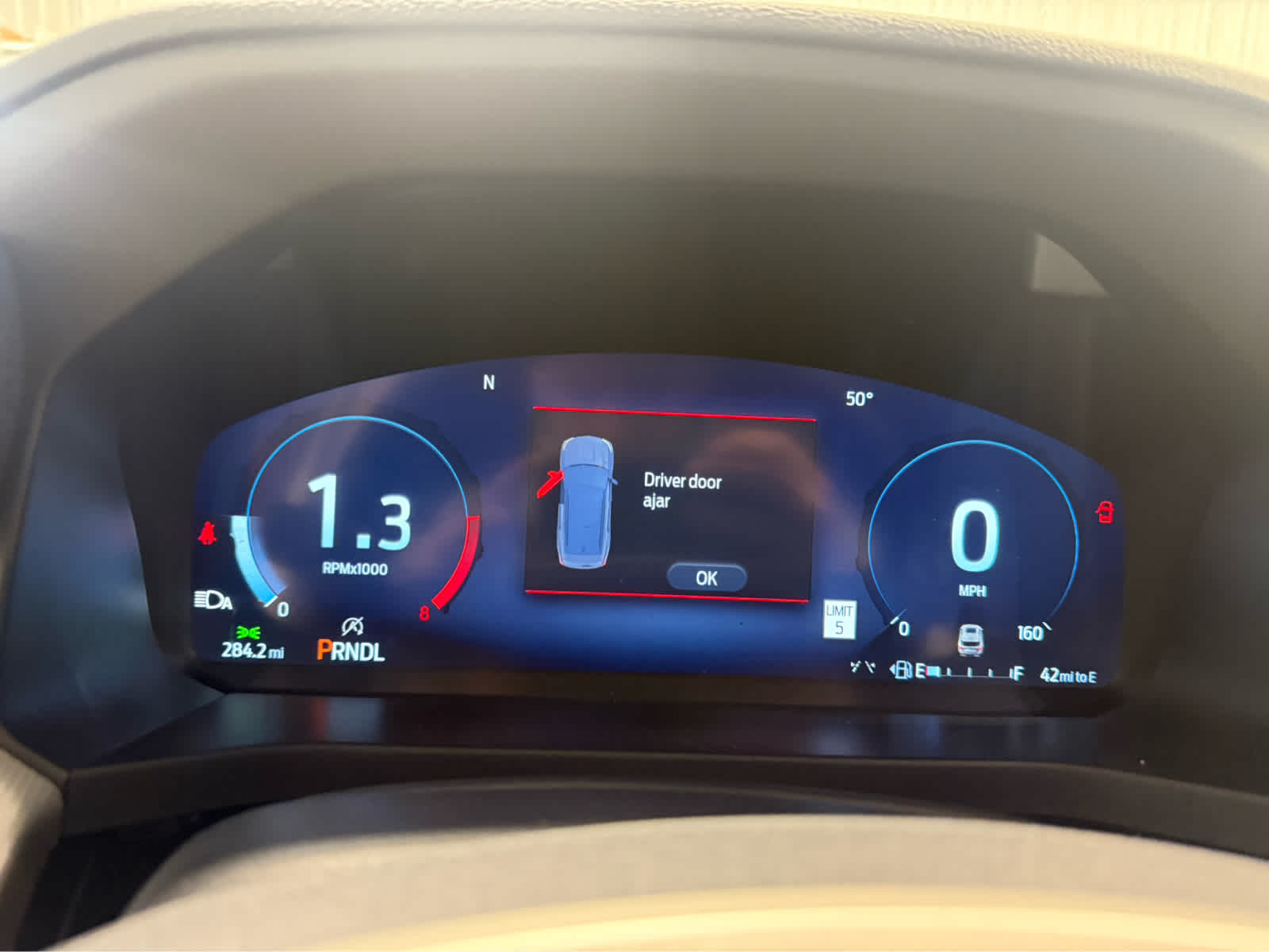 2025 Ford Explorer Active - Star White Metallic Tri-Coat exterior view 11