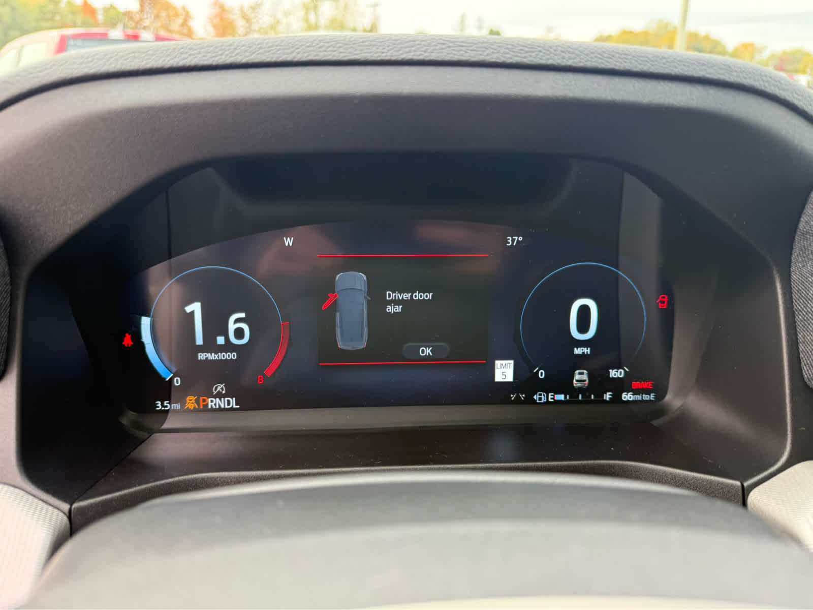 2026 Ford Explorer Active w/100A Pkg - Star White Metallic Tri-Coat exterior view 11