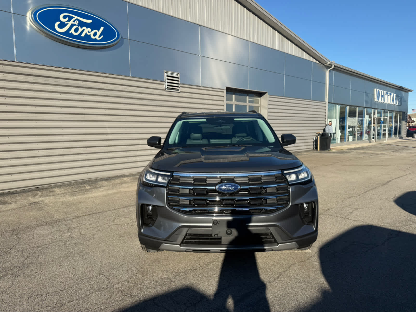 2026 Ford Explorer Active w/100A Pkg - Carbonized Gray Metallic exterior view 3