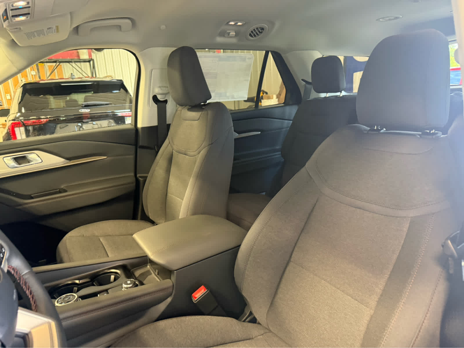 2026 Ford Explorer Active w/200A Pkg - Vapor Blue Metallic exterior view 16