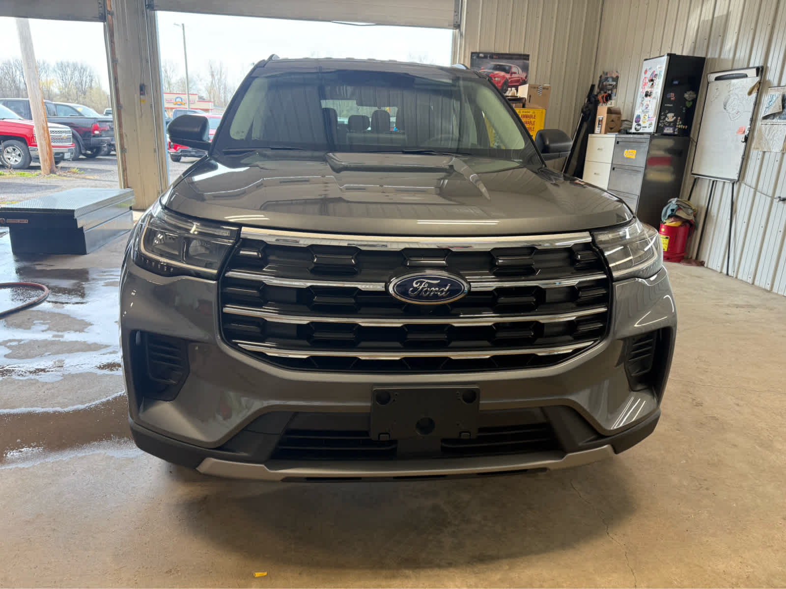 2026 Ford Explorer Active w/100A Pkg - GRAY exterior view 3