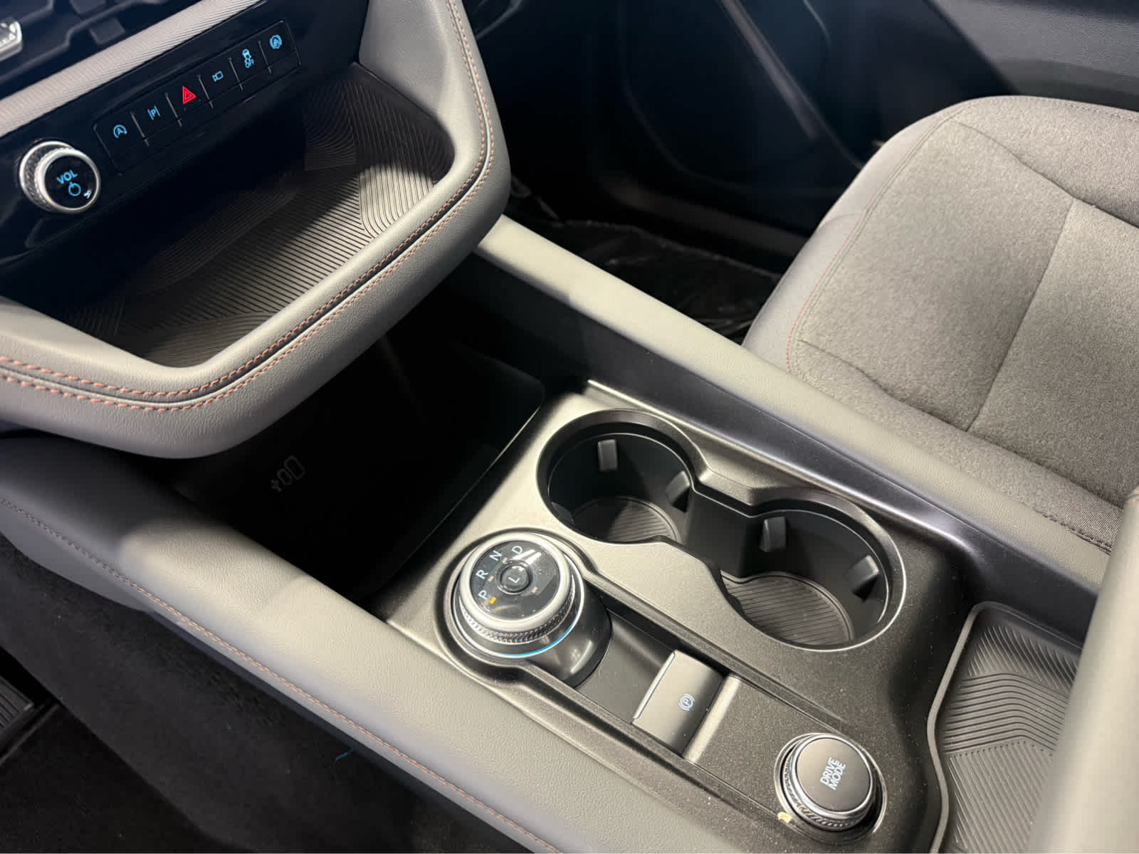 2026 Ford Explorer Active w/100A Pkg - GRAY exterior view 15