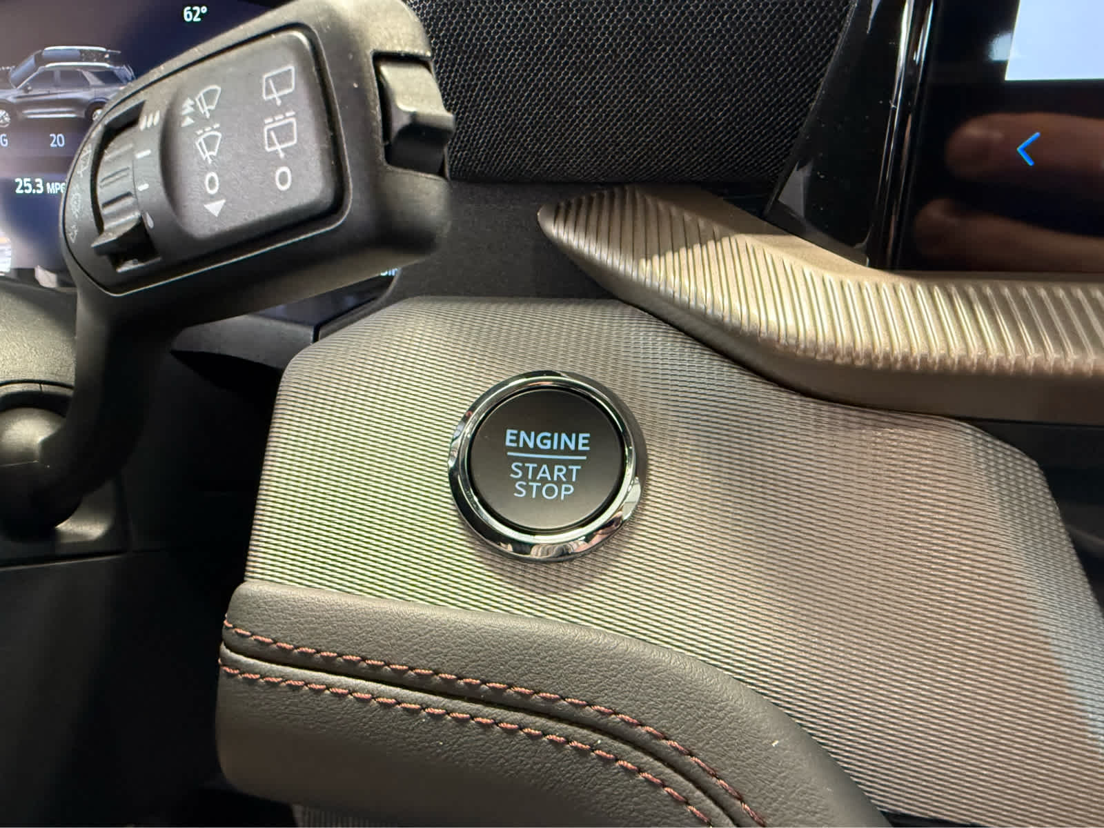 2026 Ford Explorer Active w/100A Pkg - GRAY exterior view 13