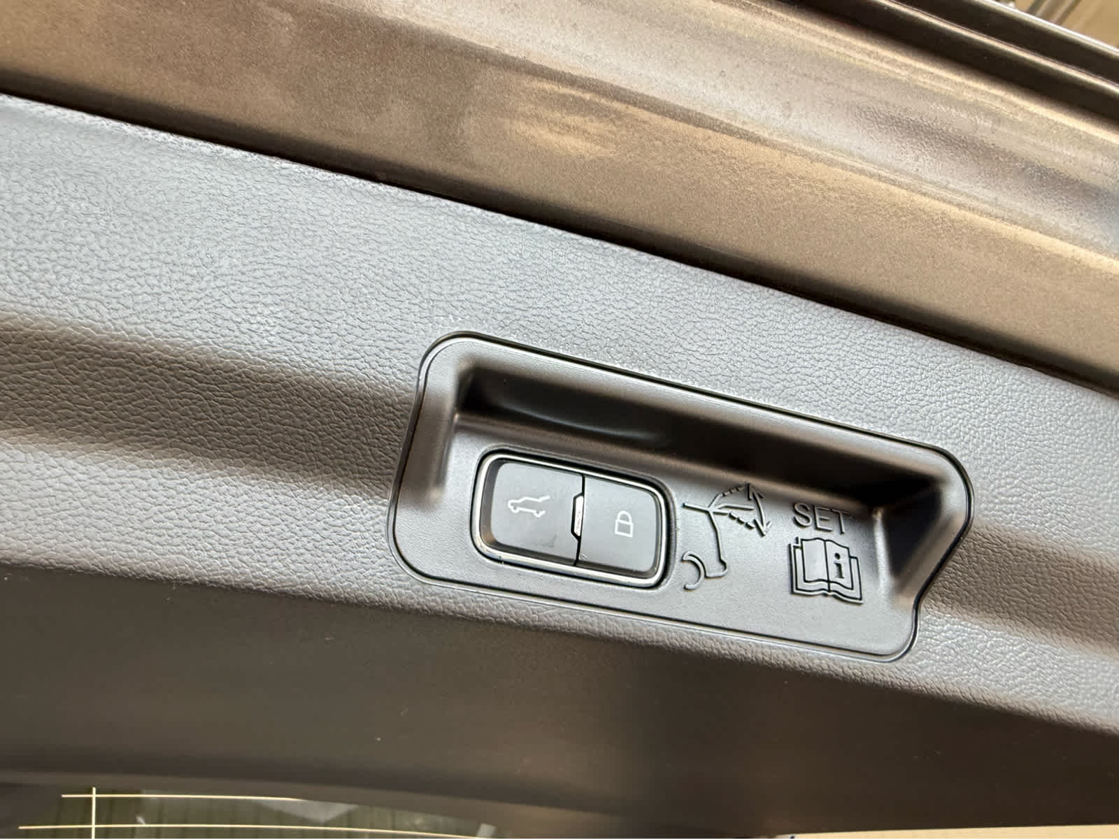 2026 Ford Explorer Active w/100A Pkg - GRAY exterior view 20