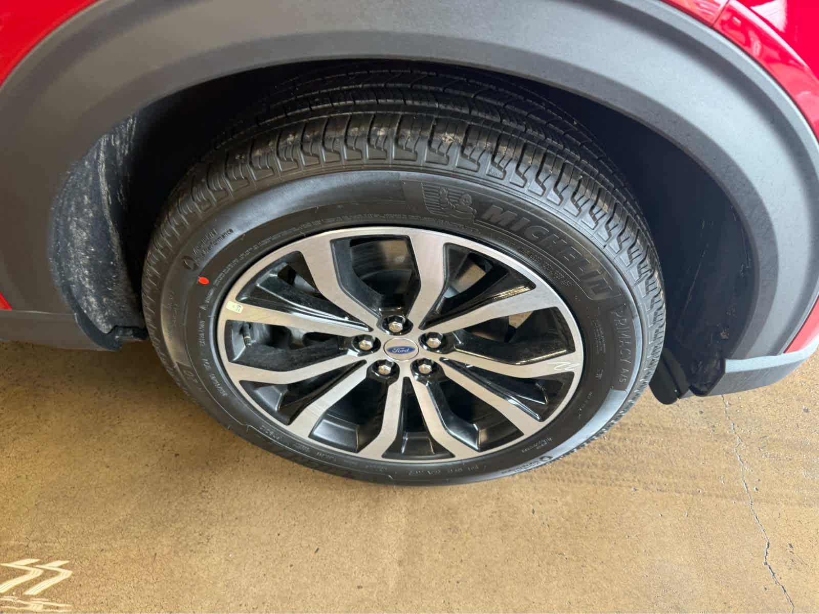 2026 Ford Explorer ST-Line - RAPID RED MET TINTED exterior view 4