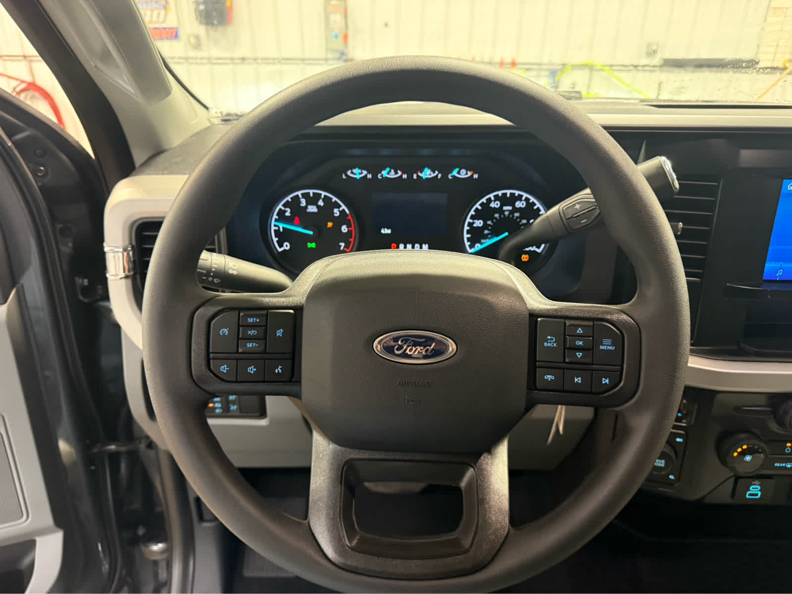 2026 Ford Super Duty F-250 SRW XL - Carbonized Gray Metallic exterior view 12