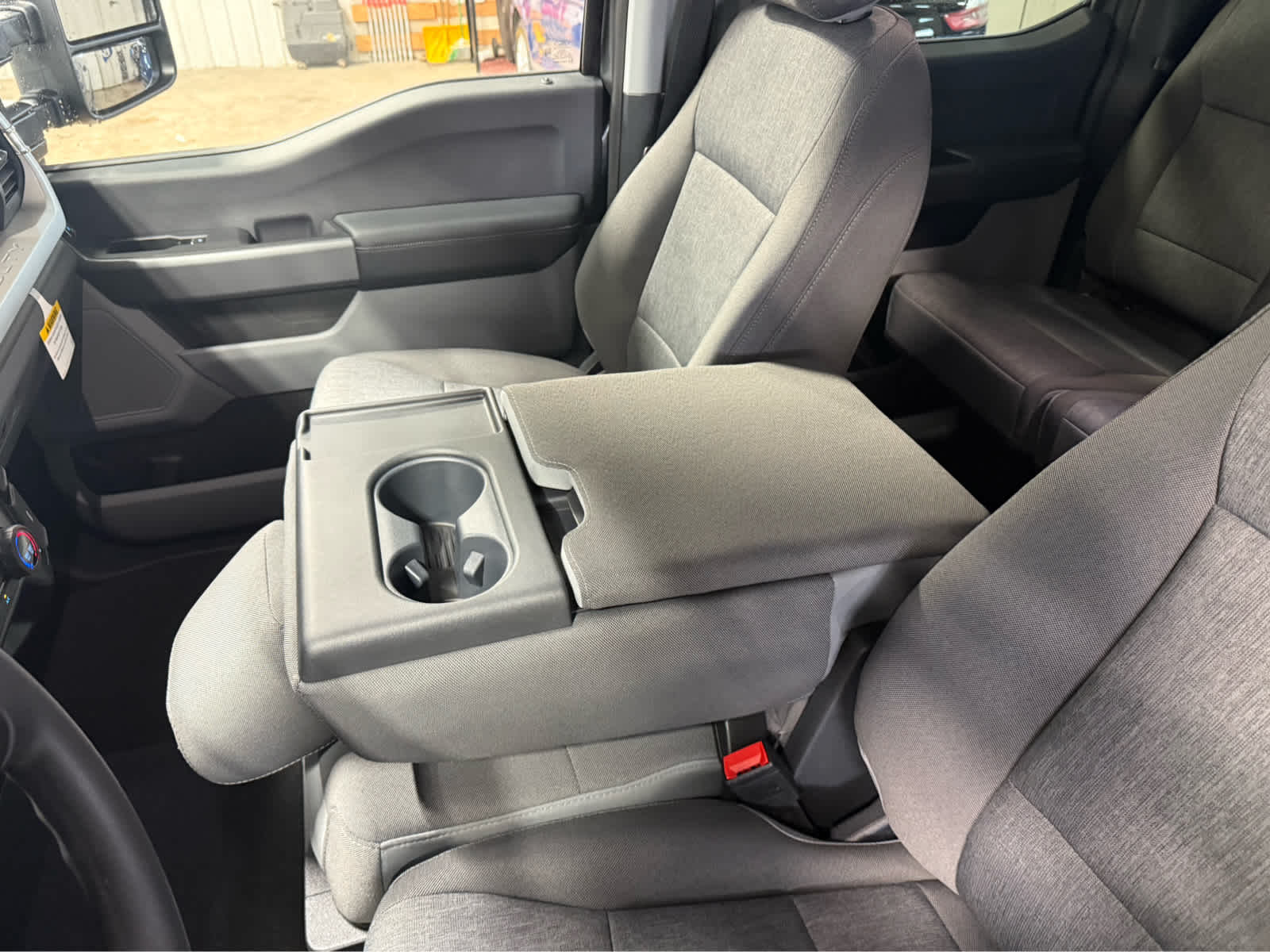 2026 Ford Super Duty F-250 SRW XL - Carbonized Gray Metallic exterior view 18