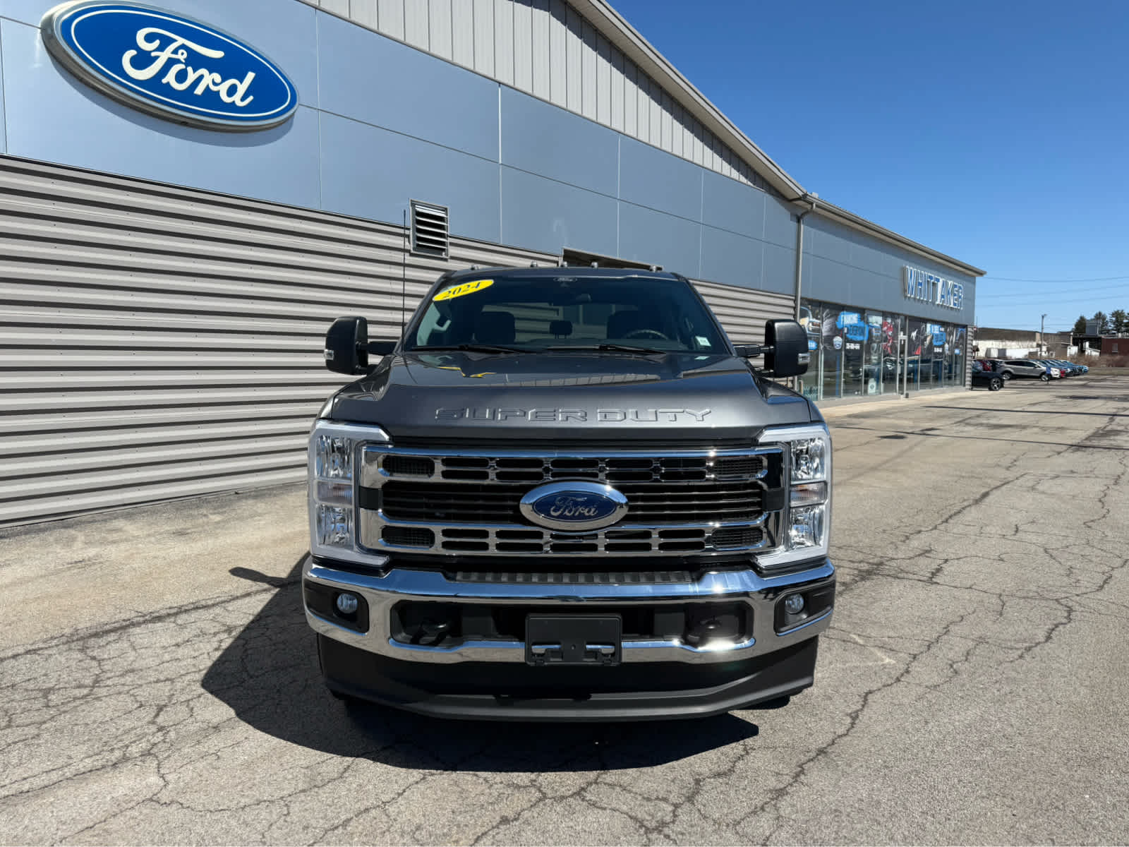 2024 Ford Super Duty F-250 Pickup XLT - Carbonized Gray Metallic exterior view 3