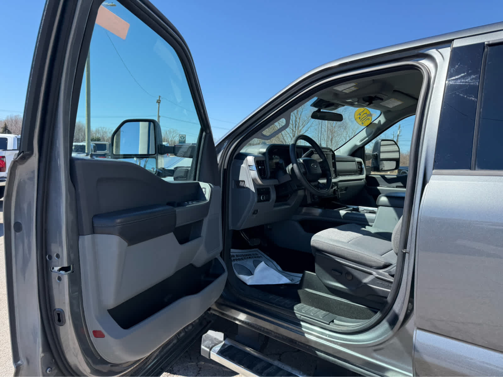 2024 Ford Super Duty F-250 Pickup XLT - Carbonized Gray Metallic exterior view 10