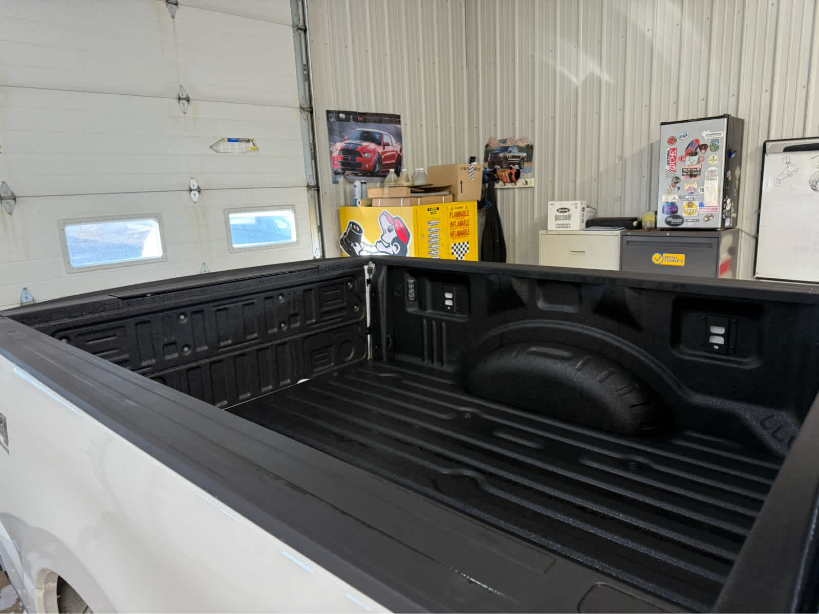 2026 Ford Super Duty F-250 SRW XLT - Oxford White exterior view 6