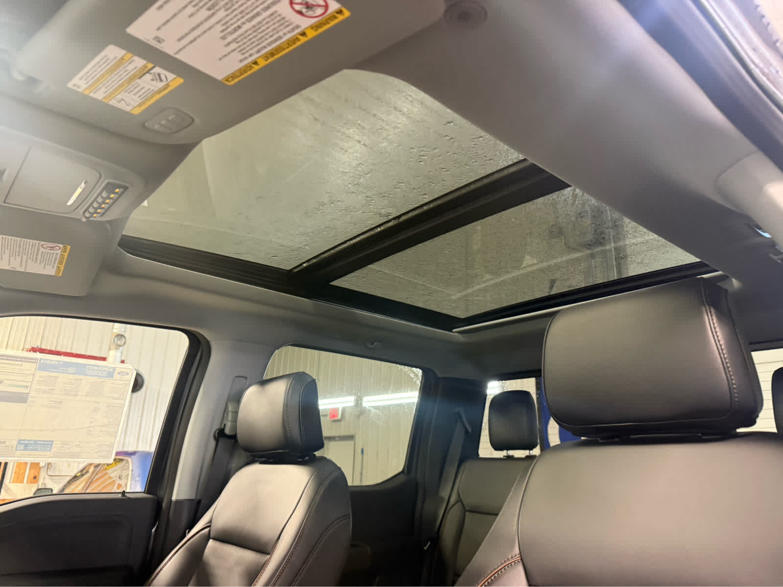 2026 Ford Super Duty F-250 SRW LARIAT - Carbonized Gray Metallic exterior view 19