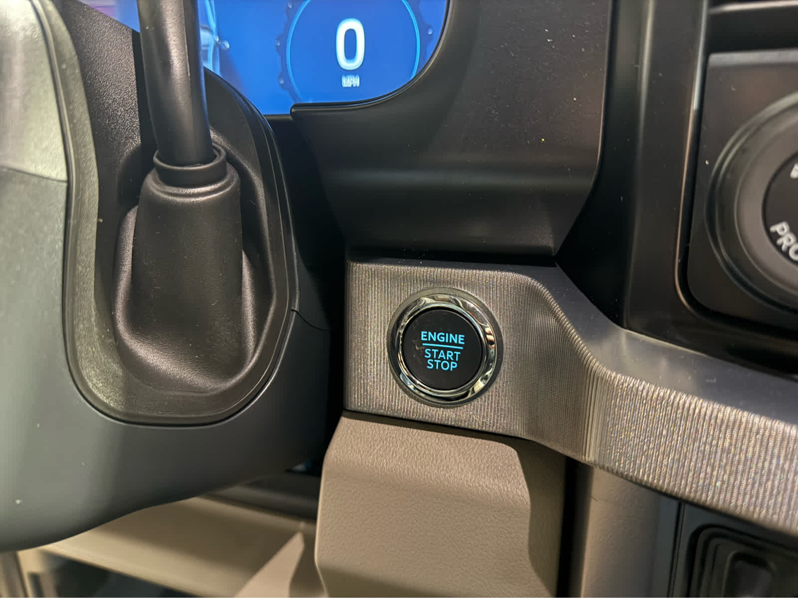 2026 Ford Super Duty F-350 SRW Pickup Platinum - Marsh Gray exterior view 17