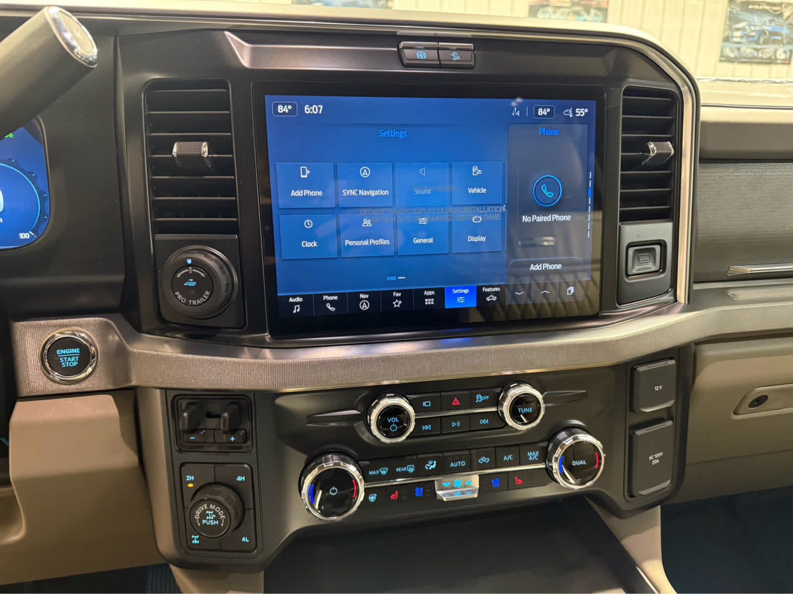 2026 Ford Super Duty F-350 SRW Pickup Platinum - Marsh Gray exterior view 18