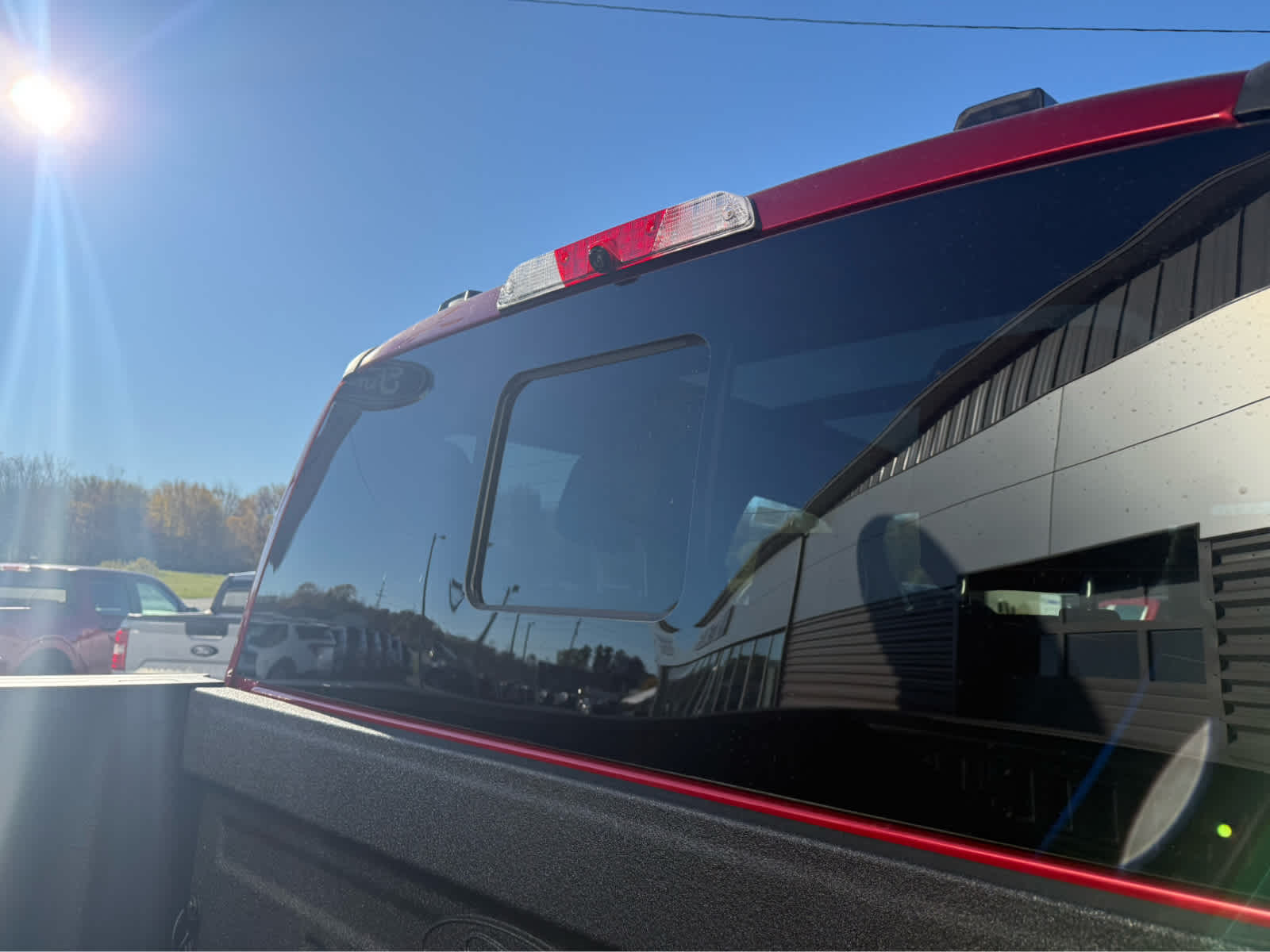 2026 Ford Super Duty F-350 SRW LARIAT - Ruby Red Metallic Tinted Clearcoat exterior view 7