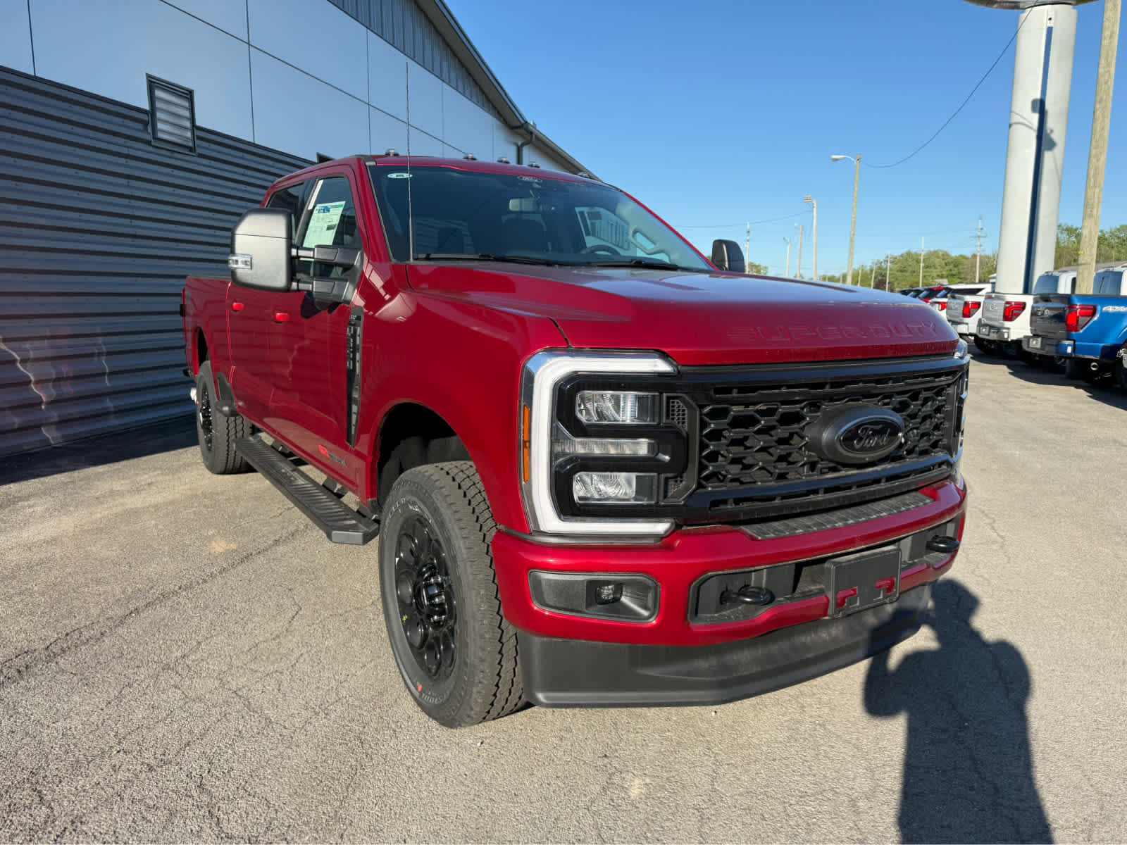 2025 Ford Super Duty F-350 SRW XLT - Ruby Red Metallic Tinted Clearcoat exterior view 2