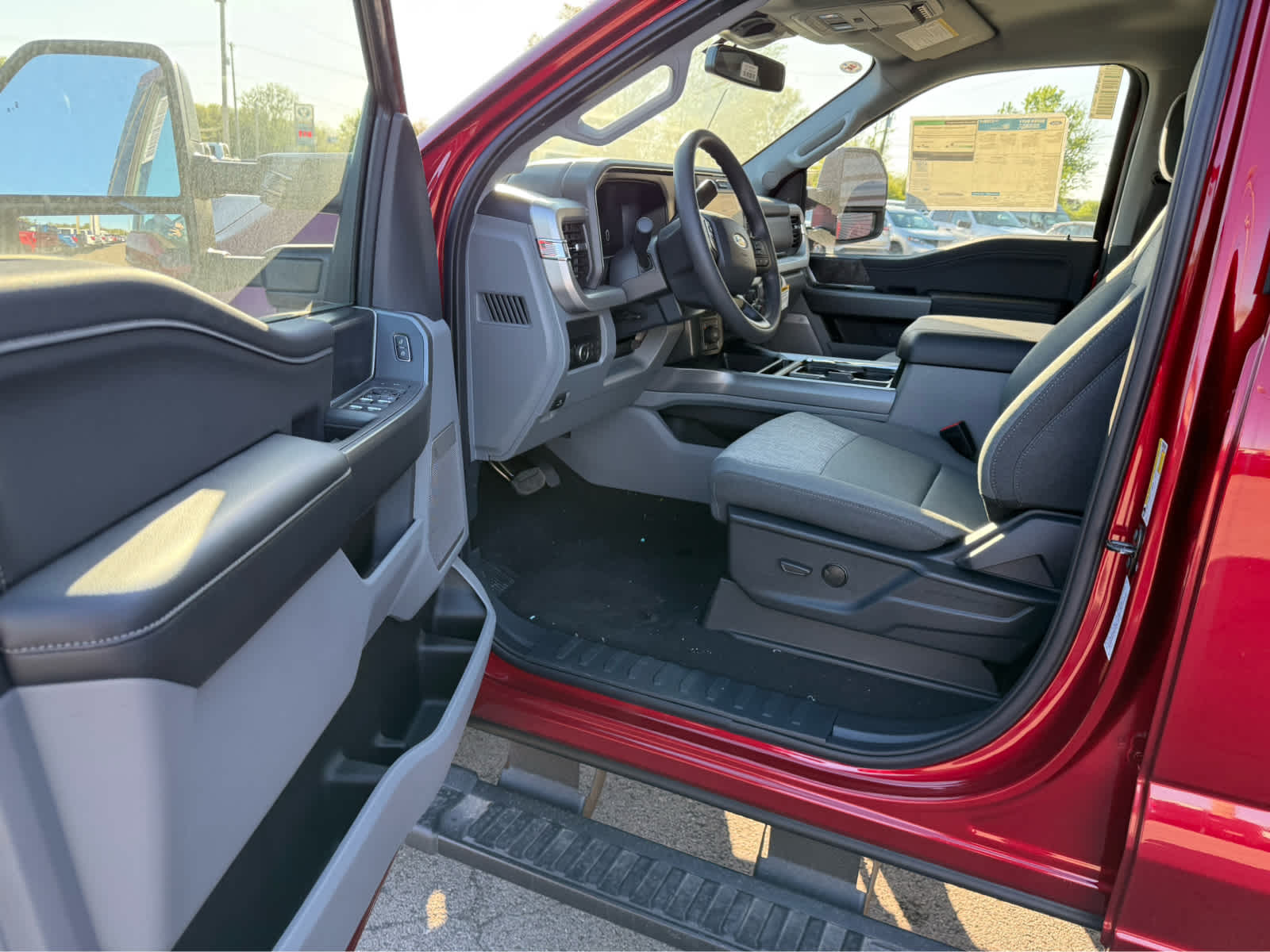 2025 Ford Super Duty F-350 SRW XLT - Ruby Red Metallic Tinted Clearcoat exterior view 11