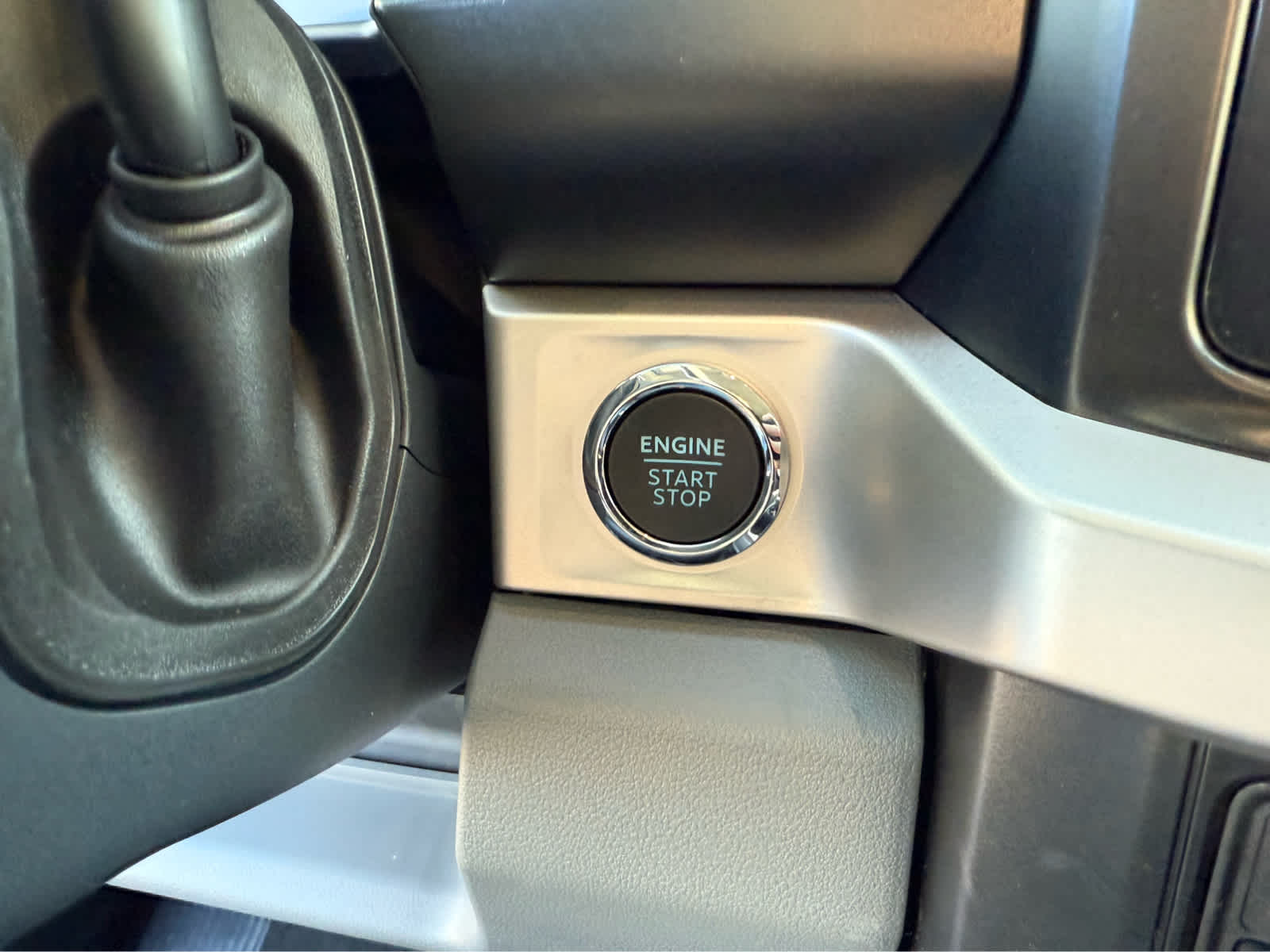 2025 Ford Super Duty F-350 SRW XLT - Ruby Red Metallic Tinted Clearcoat exterior view 17