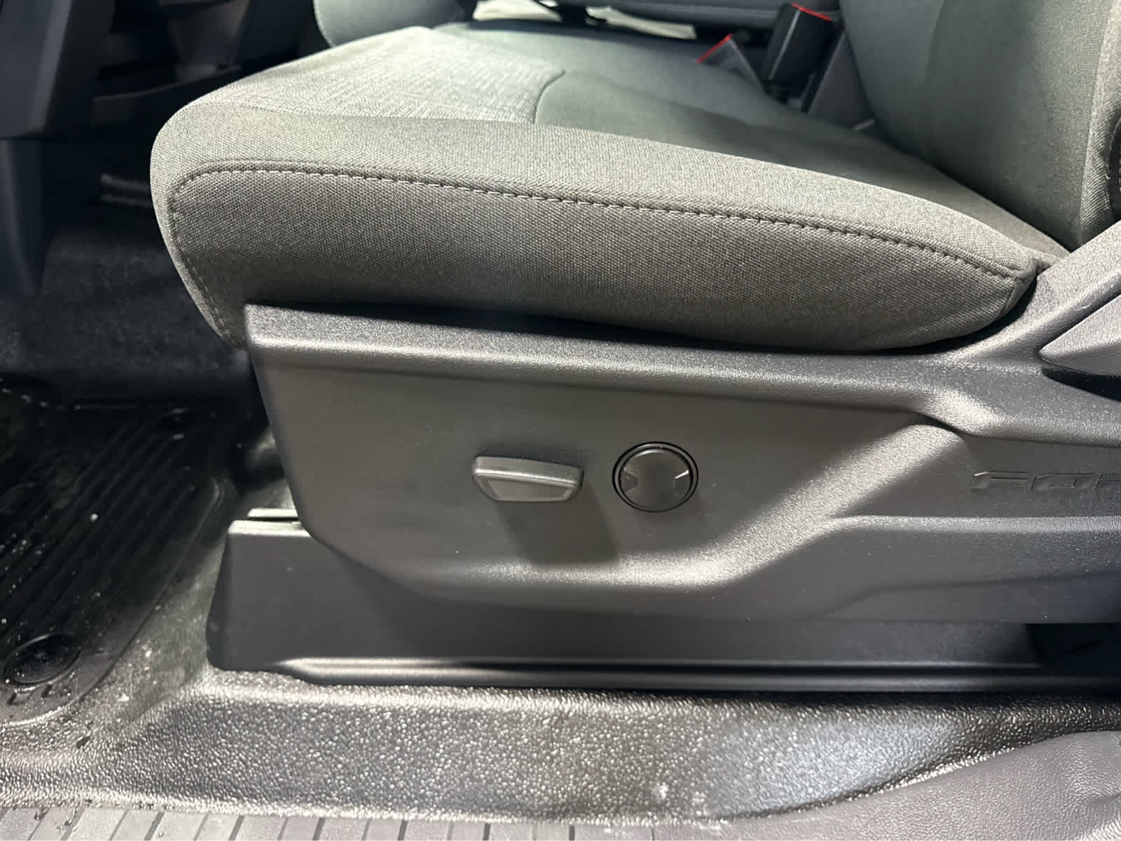 2026 Ford Super Duty F-350 SRW XLT - Argon Blue Metallic exterior view 11