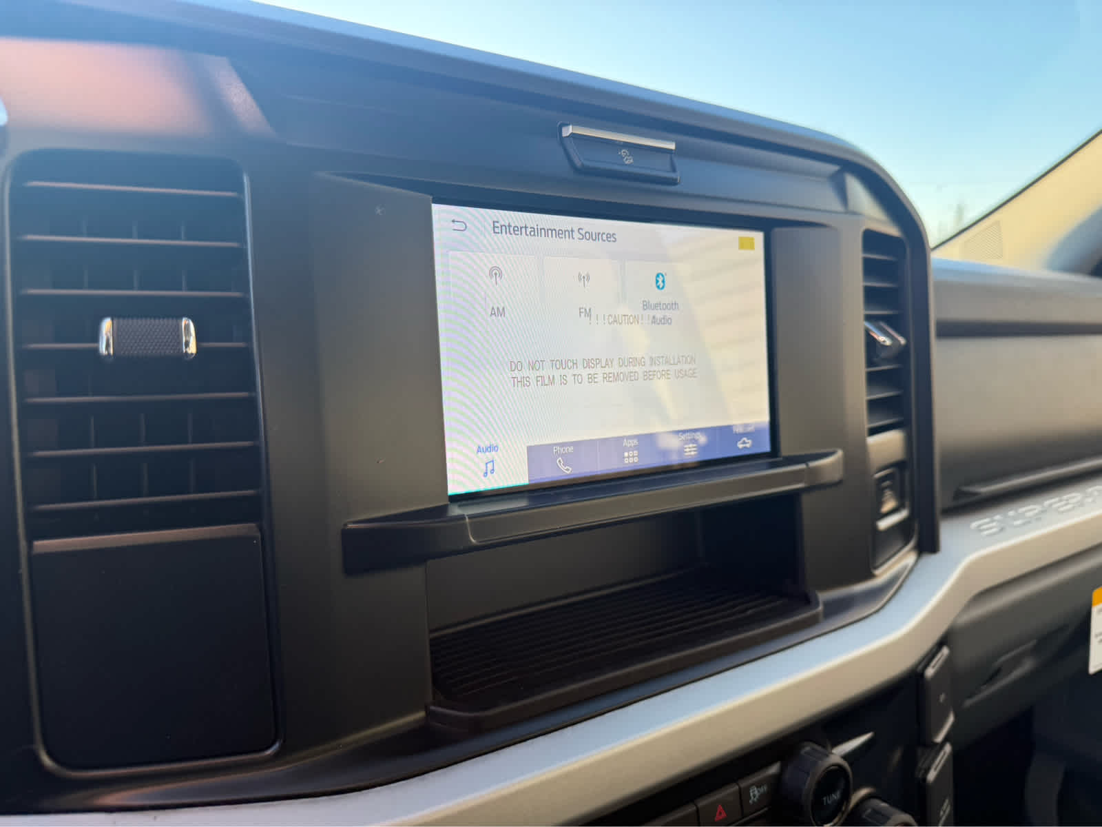 2026 Ford Super Duty F-350 SRW XLT - Carbonized Gray Metallic exterior view 16