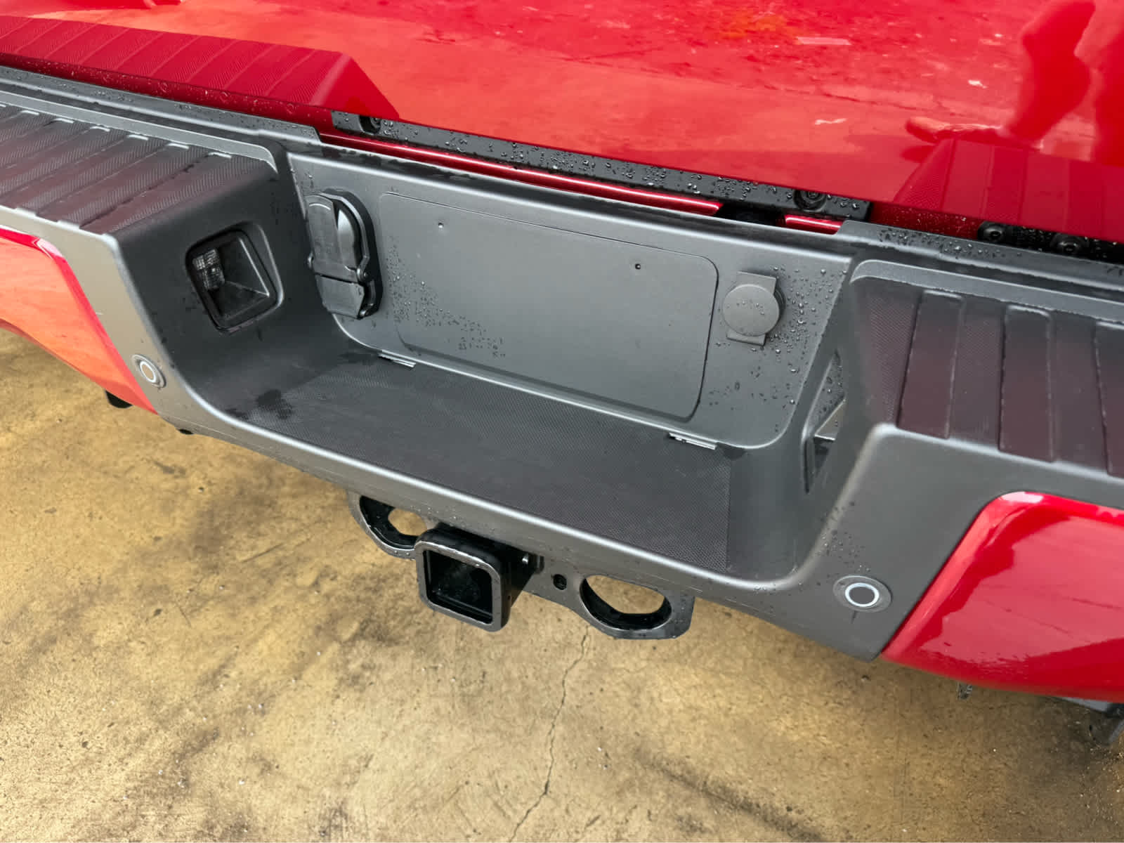 2026 Ford Super Duty F-350 SRW XL - RUBY RED exterior view 9