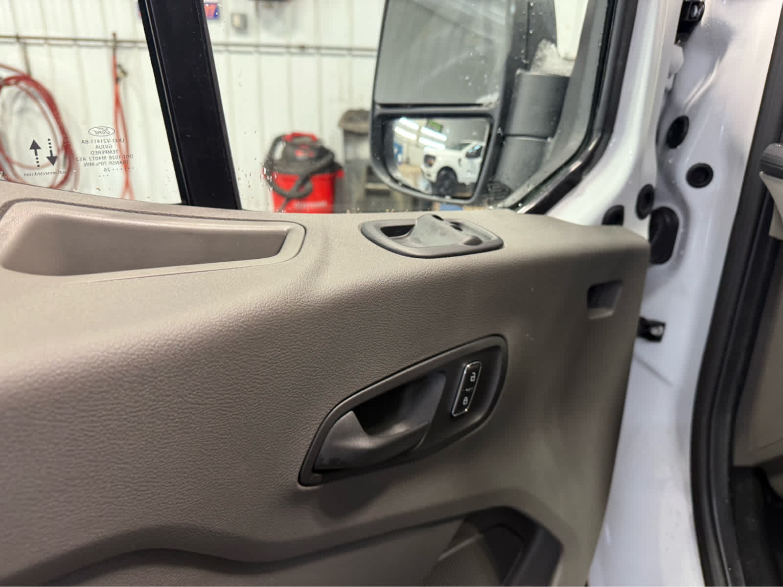 2026 Ford Transit Cargo Van - Oxford White exterior view 7