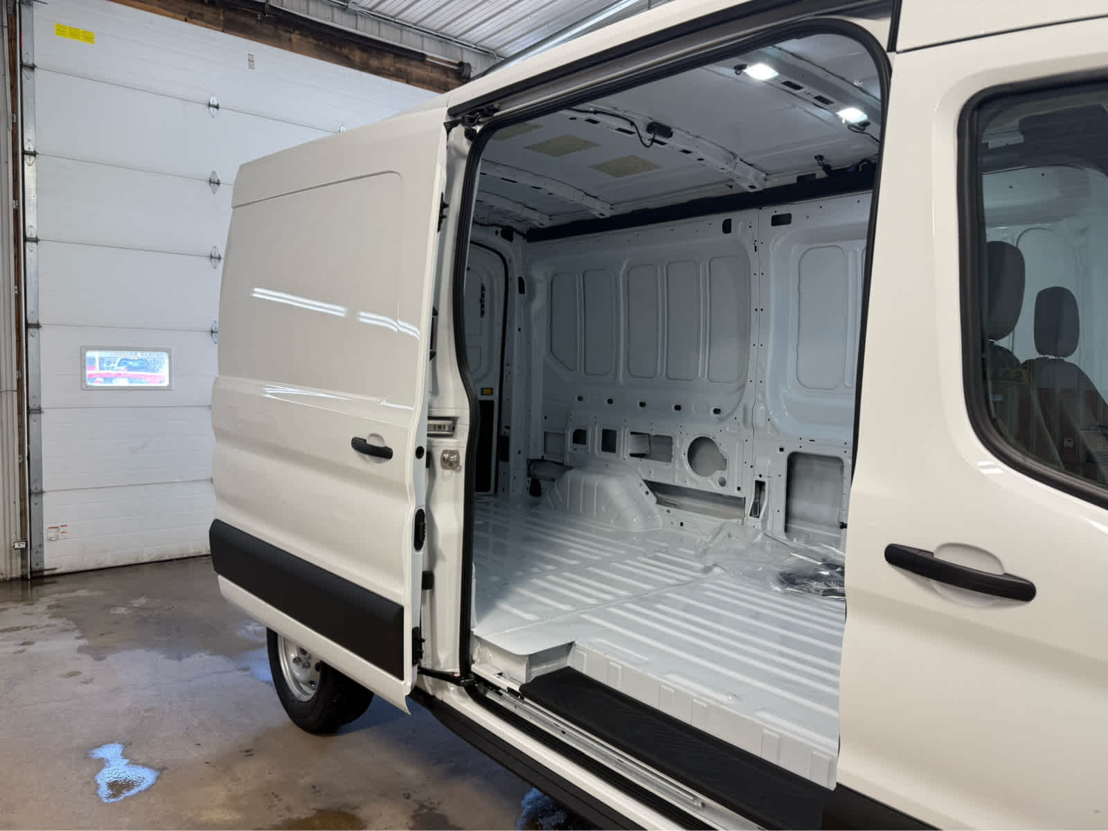 2026 Ford Transit Cargo Van - Oxford White exterior view 14
