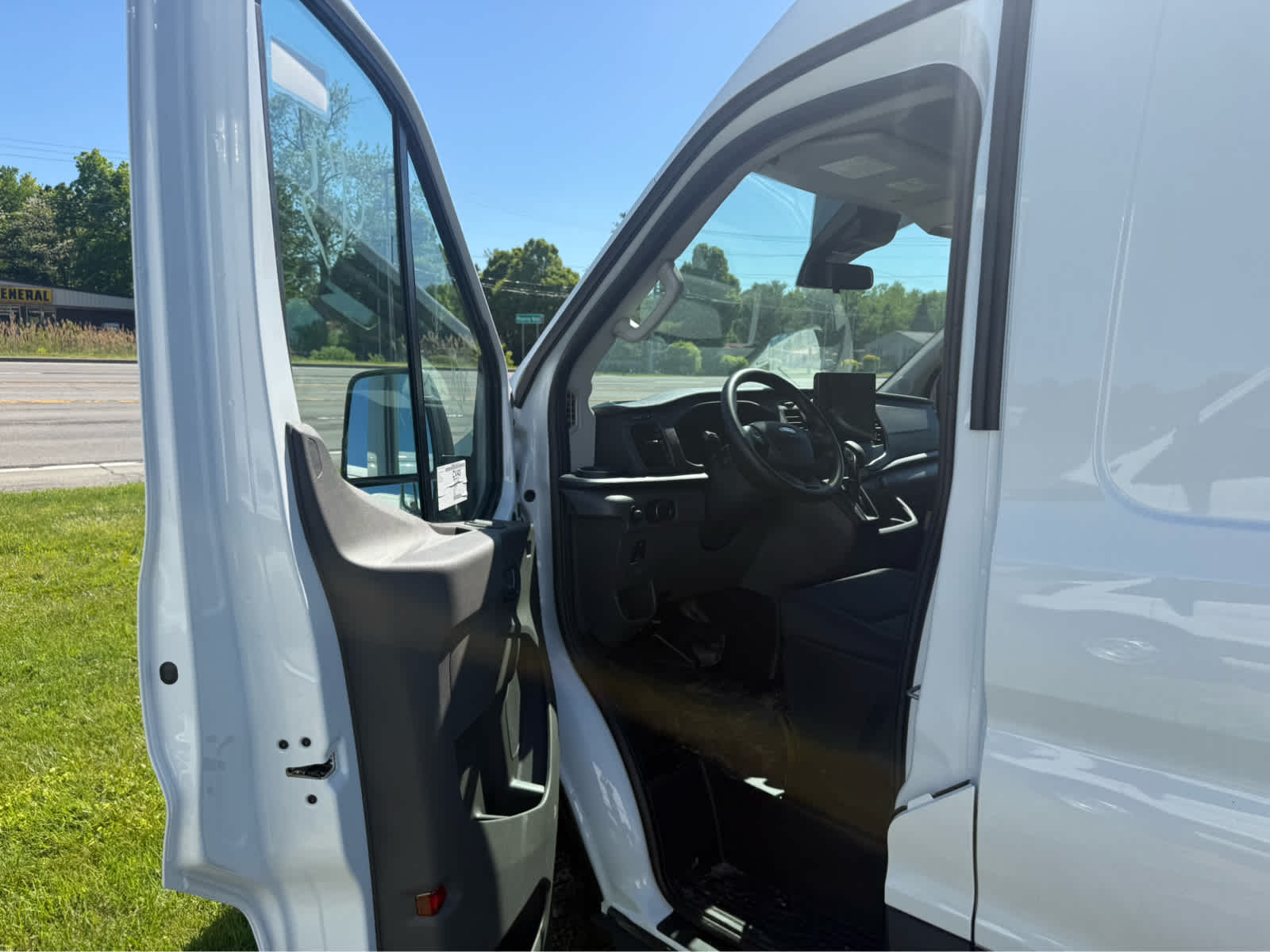 2026 Ford Transit Cargo Van - Oxford White exterior view 7