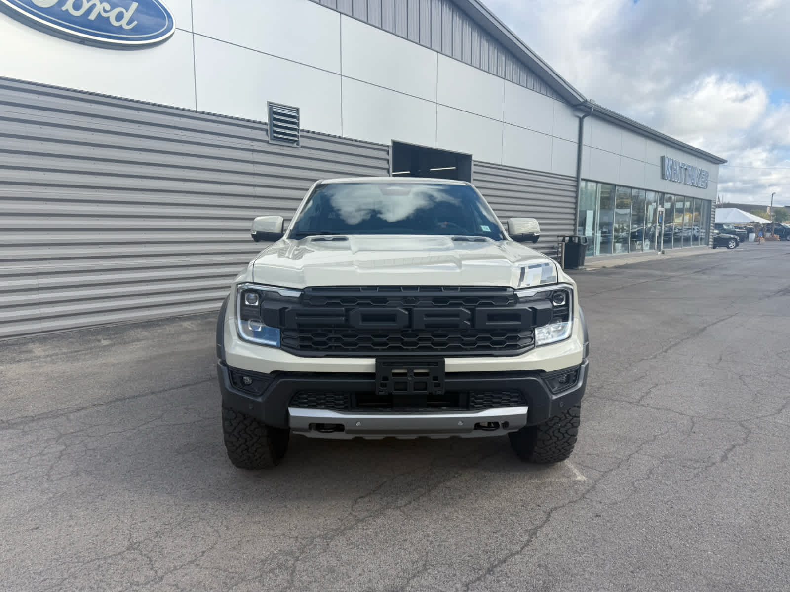 2025 Ford Ranger Raptor - Desert Sand exterior view 3