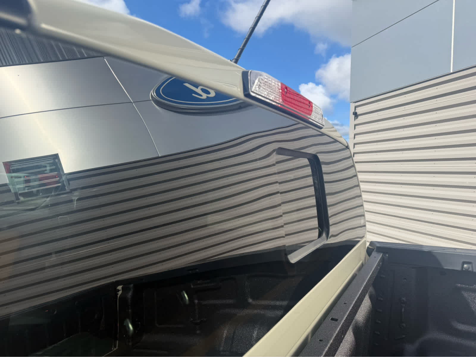 2025 Ford Ranger Raptor - Desert Sand exterior view 7