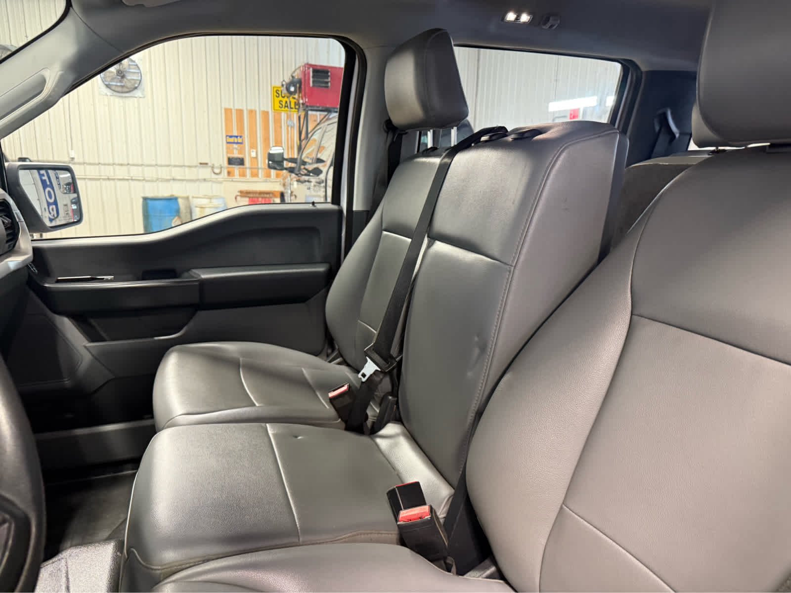 2021 Ford F-150 XL - Oxford White exterior view 16