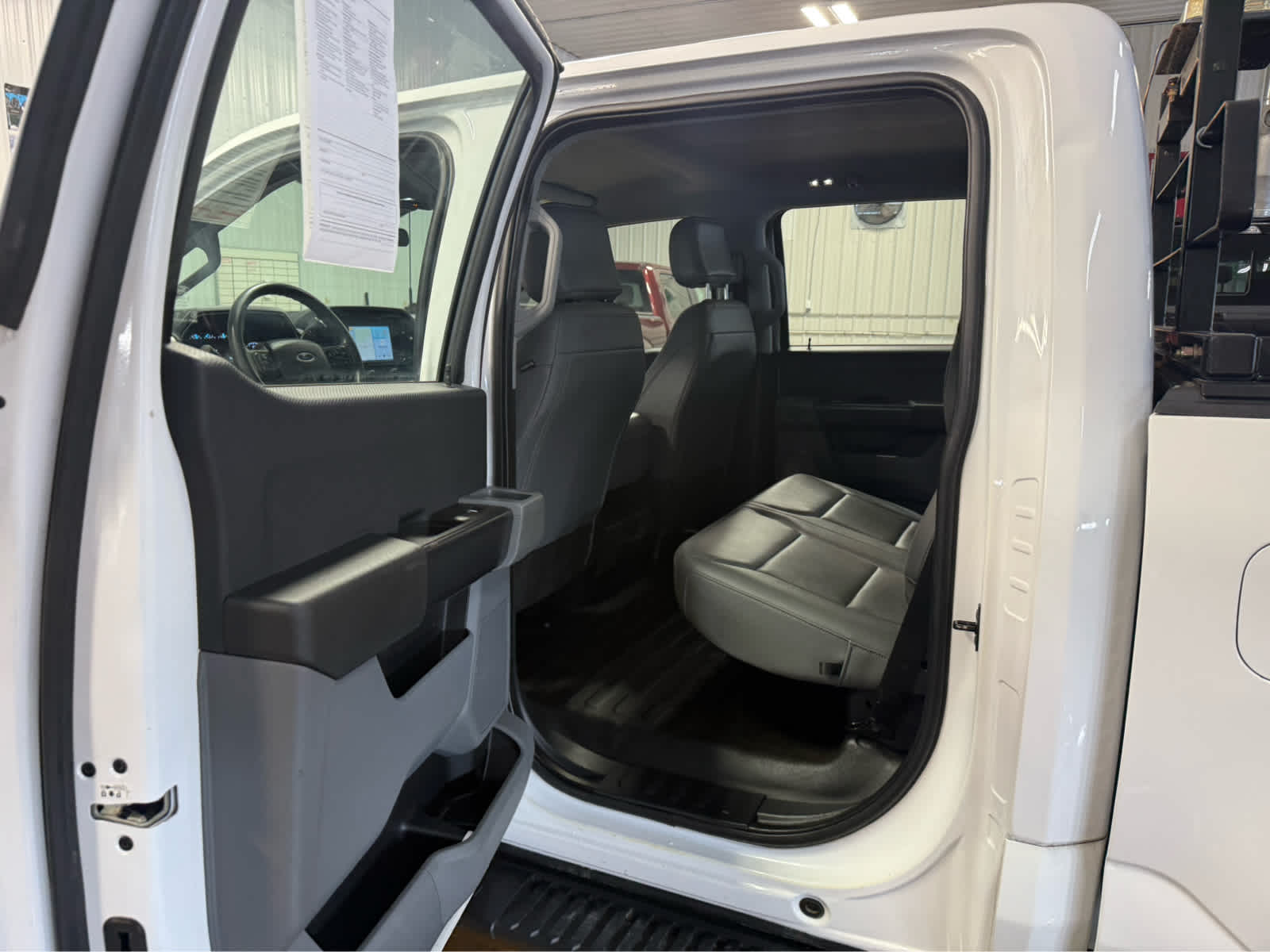 2021 Ford F-150 XL - Oxford White exterior view 17