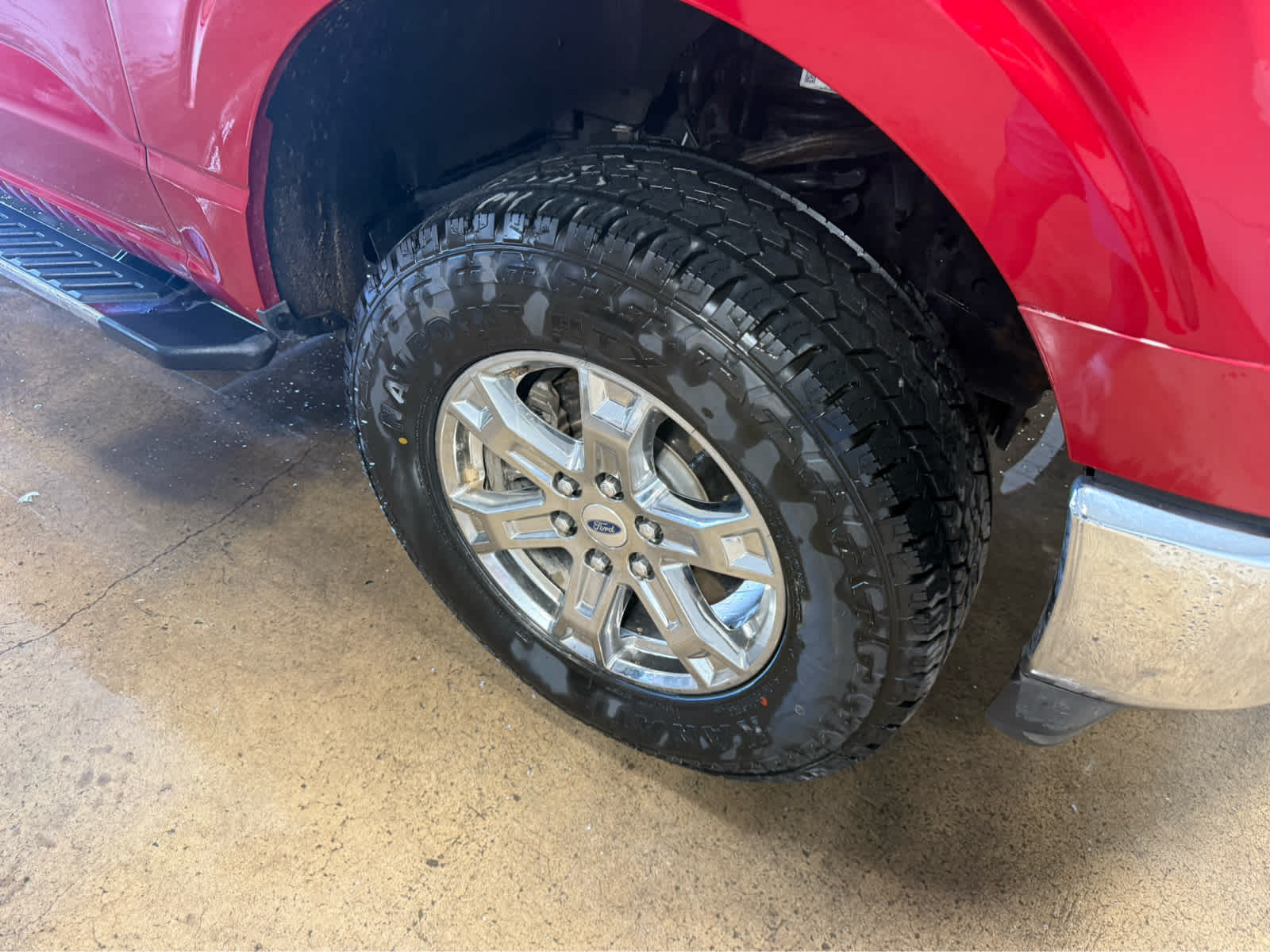 2021 Ford F-150 XLT - Rapid Red Metallic Tinted Clearcoat exterior view 4