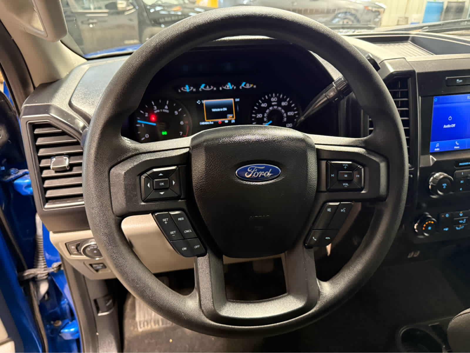 2019 Ford F-150 XL - Velocity Blue Metallic exterior view 11