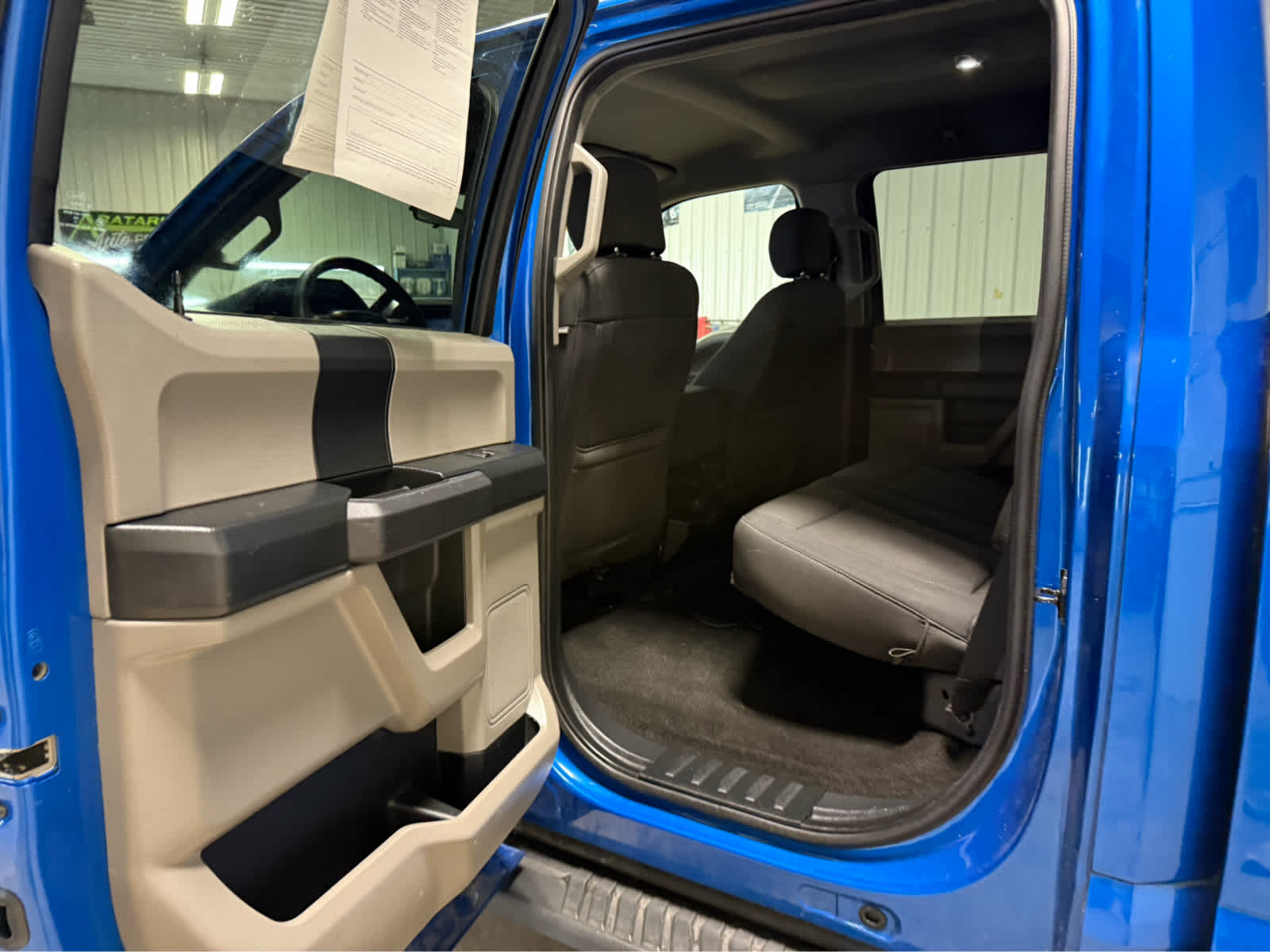 2019 Ford F-150 XL - Velocity Blue Metallic exterior view 14