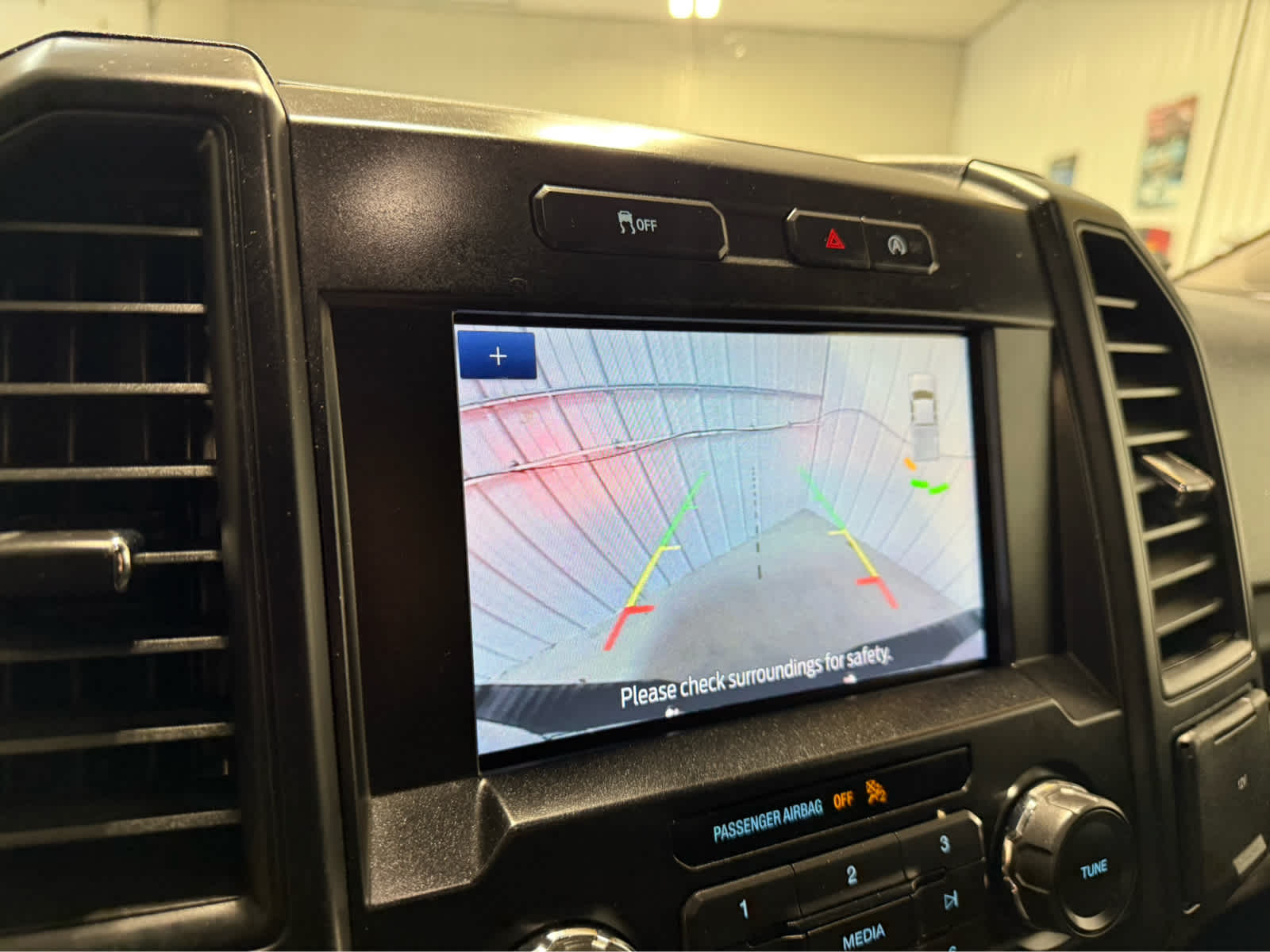 2019 Ford F-150 XL - Velocity Blue Metallic exterior view 16