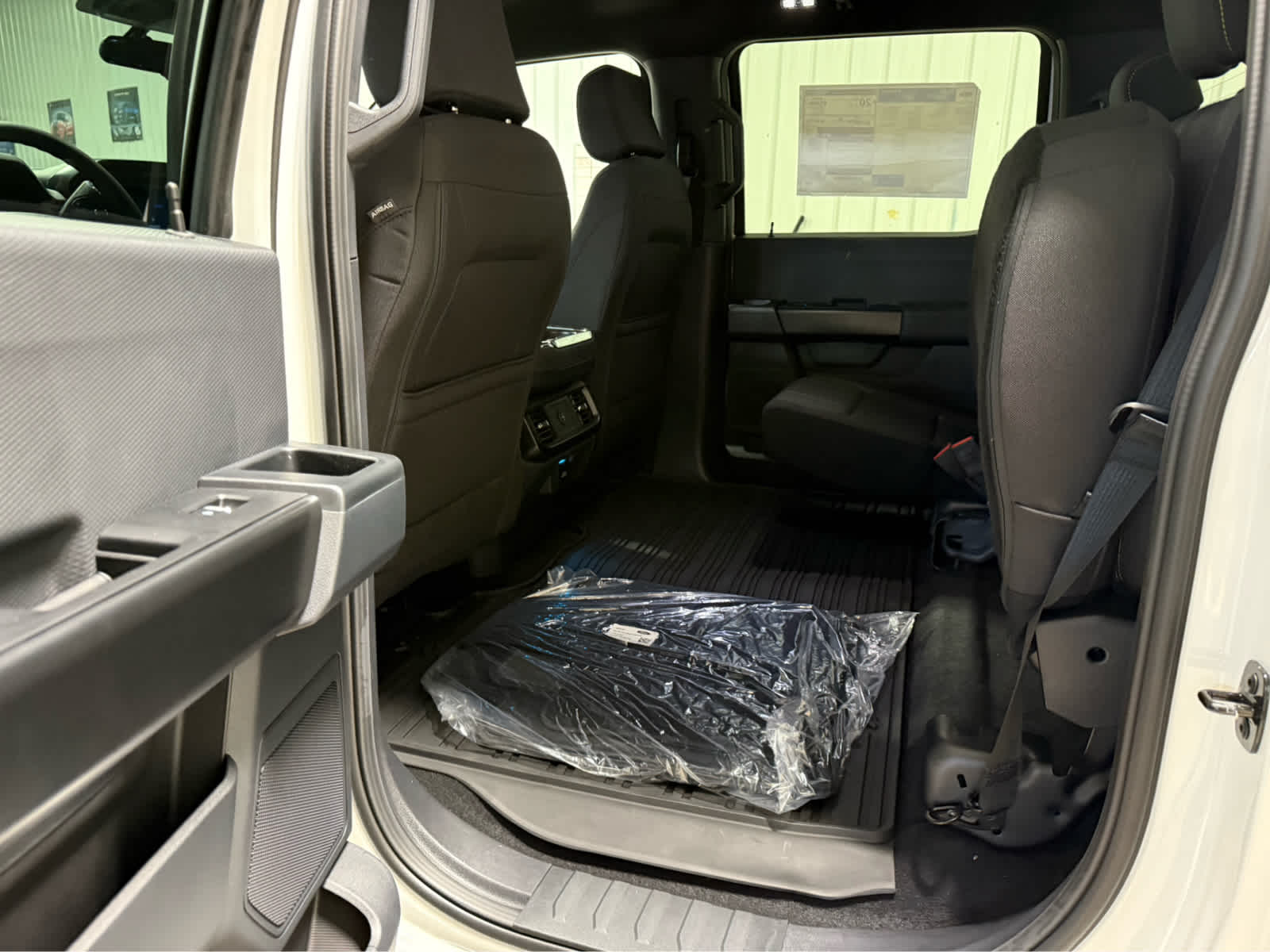 2025 Ford F-150 STX - Oxford White exterior view 16