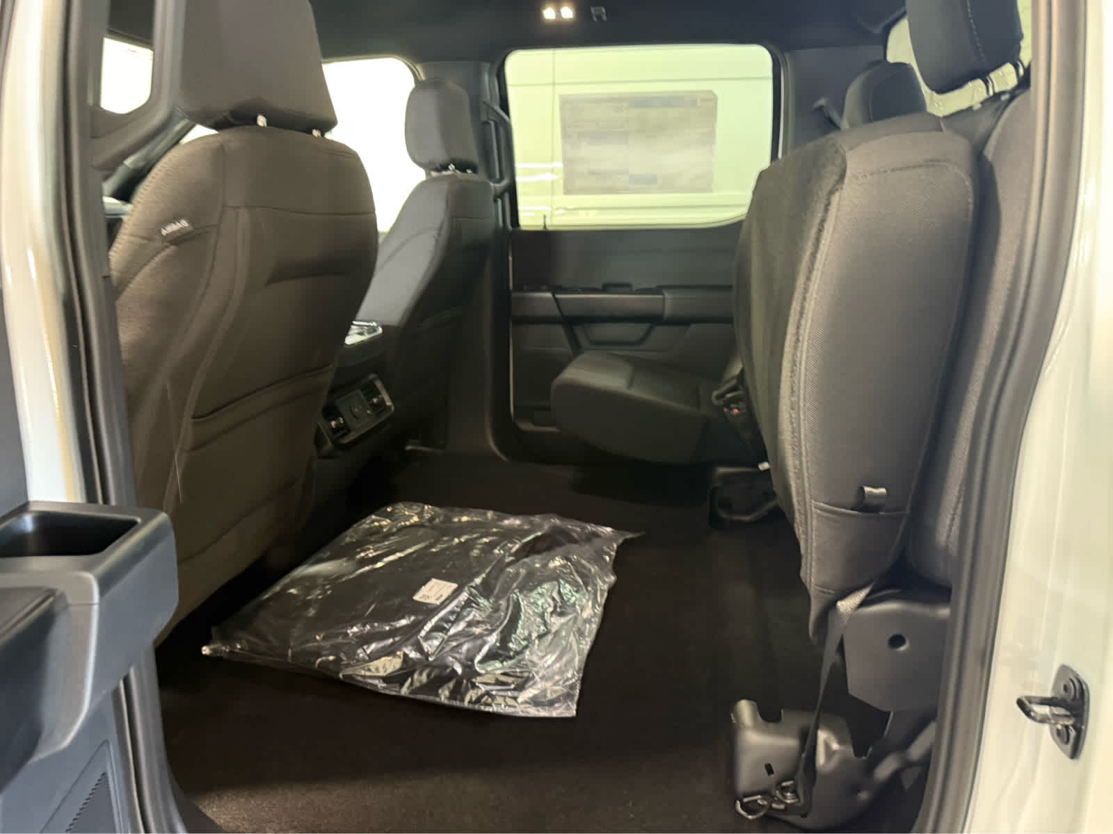 2026 Ford F-150 STX - Oxford White exterior view 14