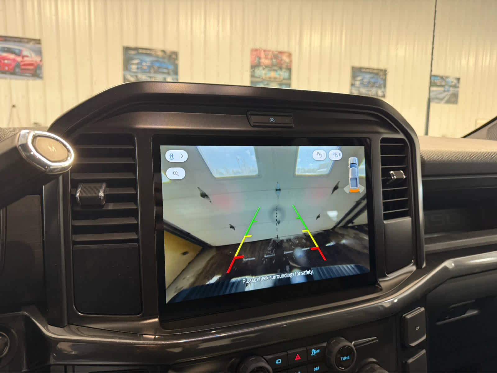 2026 Ford F-150 STX - Oxford White exterior view 15